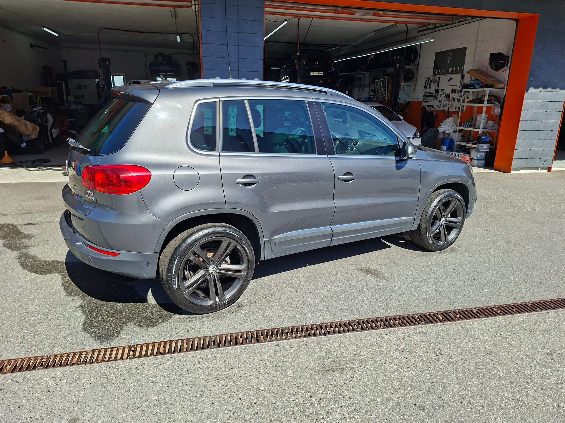 VW Tiguan 1.4 TSI Trend&Fun 4Motion-showroom-element-3