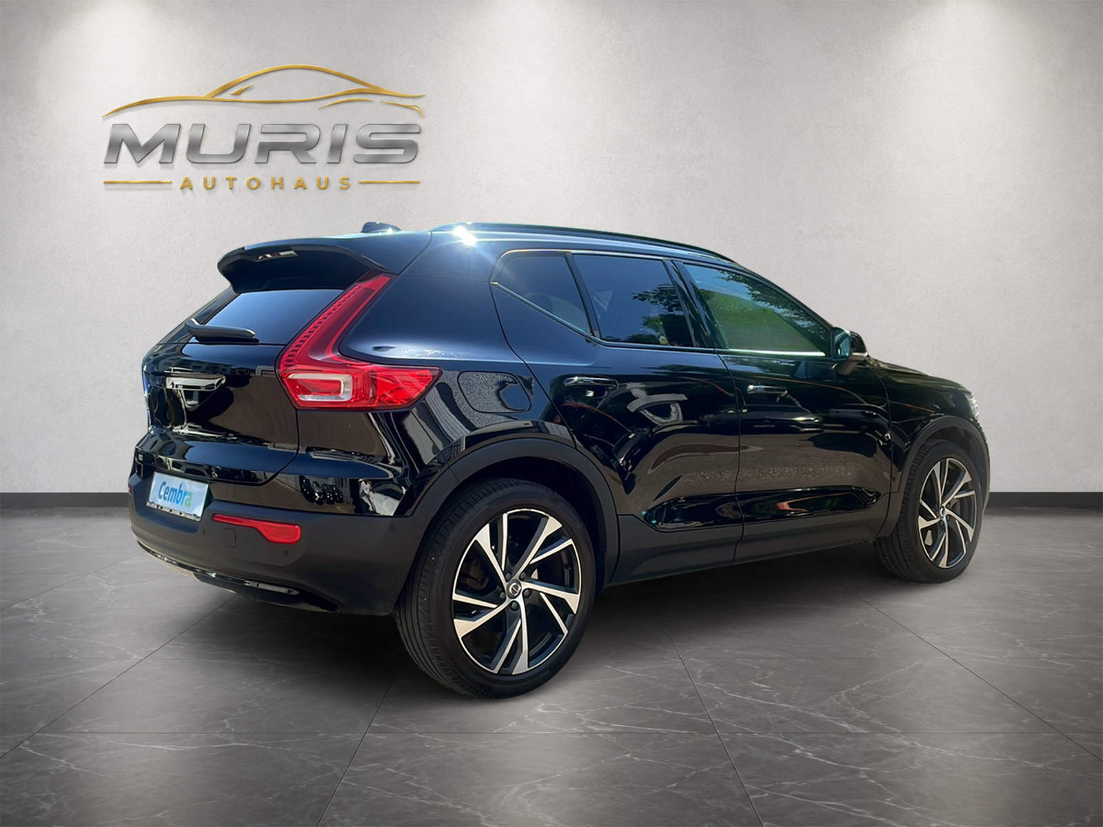 VOLVO XC40 T5 TwE R-Design DCT-image-4