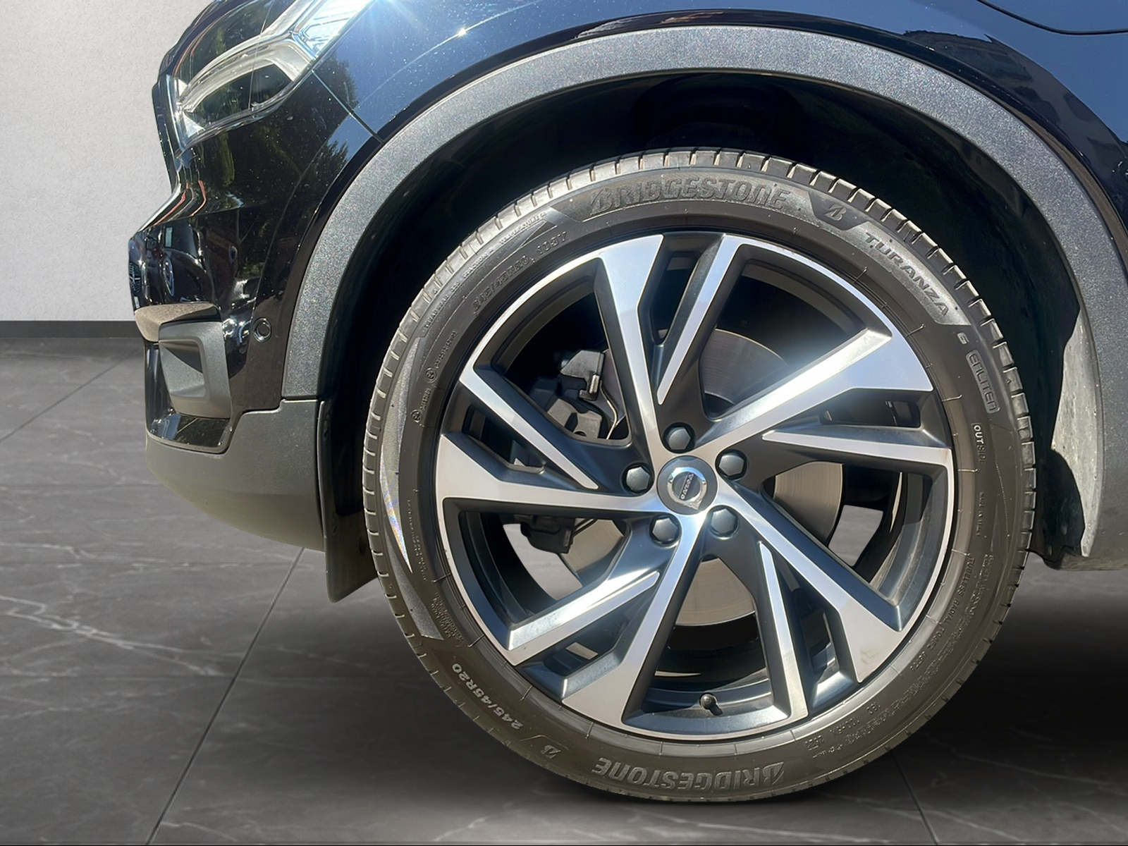 VOLVO XC40 T5 TwE R-Design DCT-image-8