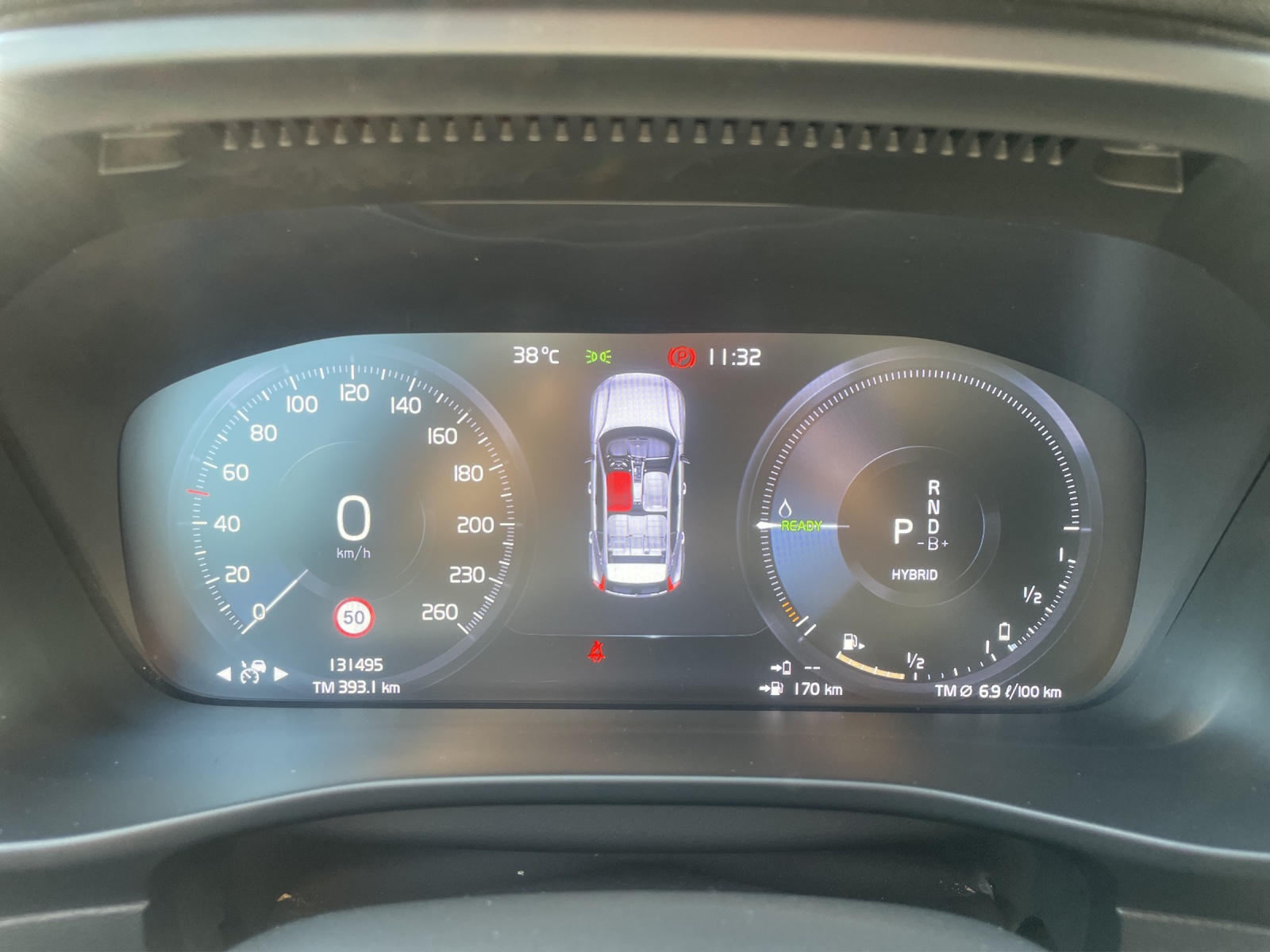 VOLVO XC40 T5 TwE R-Design DCT-image-15