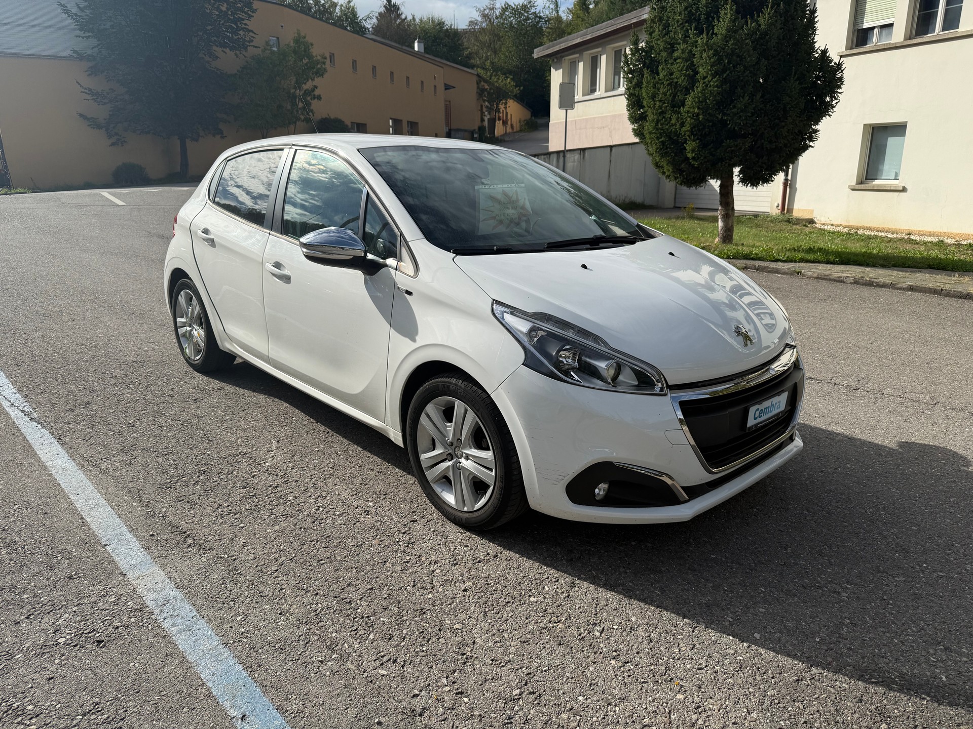 PEUGEOT 208 1.2 PureTech Style