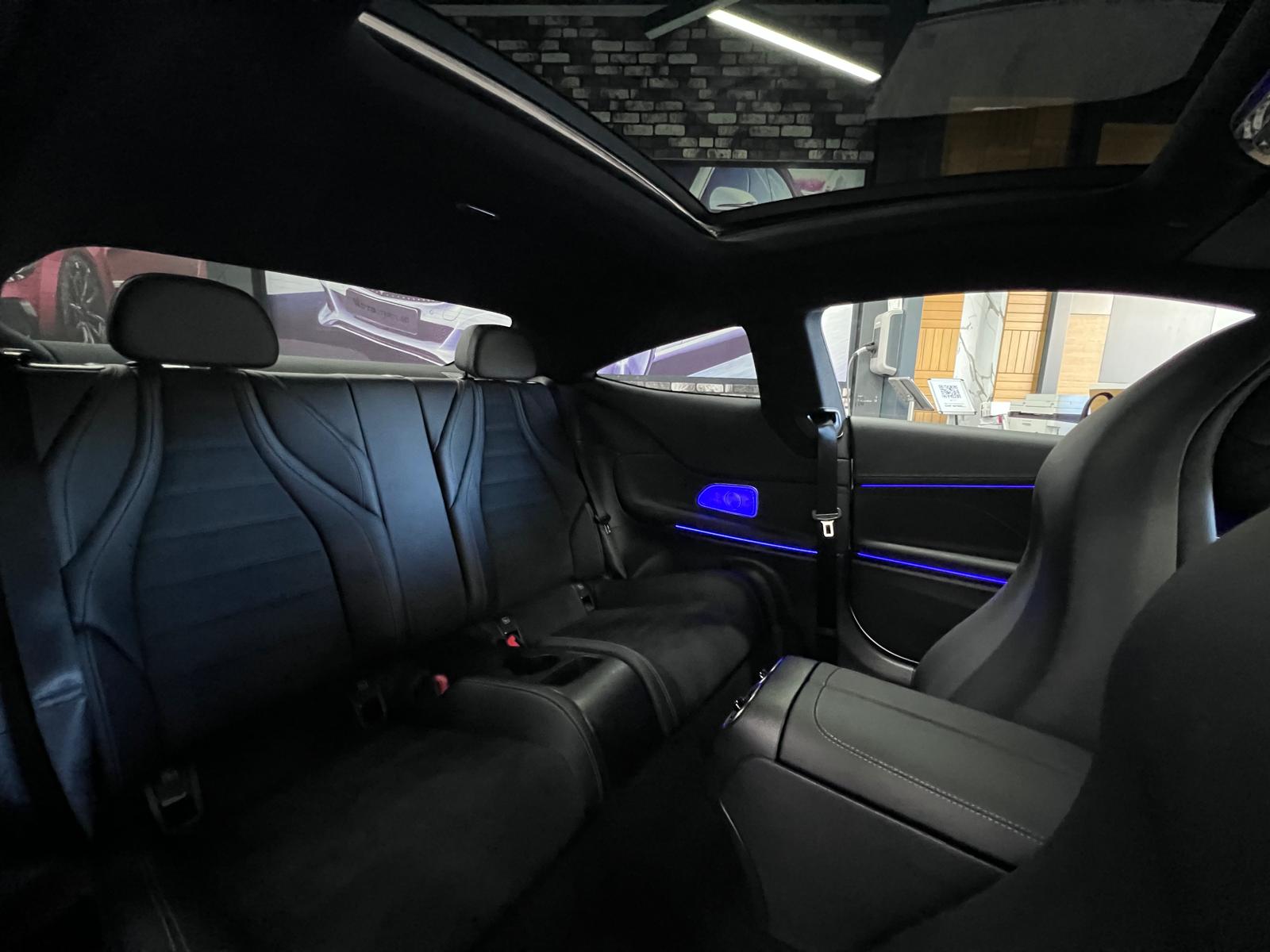 MERCEDES-BENZ CLE 200 Coupé AMG Bodykit 9G-Tronic Limited White&Black Performance 5 Jahre Werksgarantie & Gratisservice-image-12