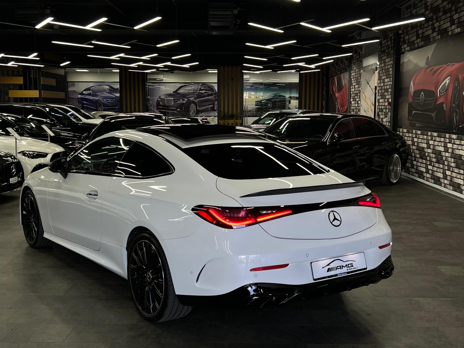 MERCEDES-BENZ CLE 200 Coupé AMG Bodykit 9G-Tronic Limited White&Black Performance 5 Jahre Werksgarantie & Gratisservice-image-7