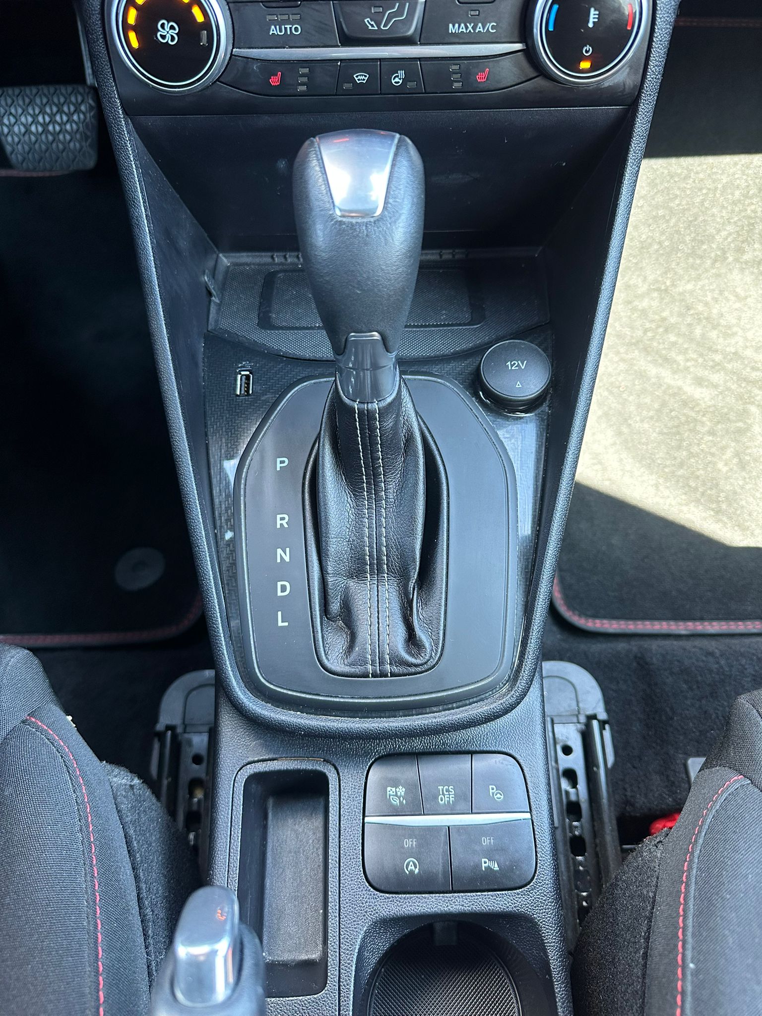 FORD Fiesta 1.0 SCTi MHEV ST Line X Automat-image-21