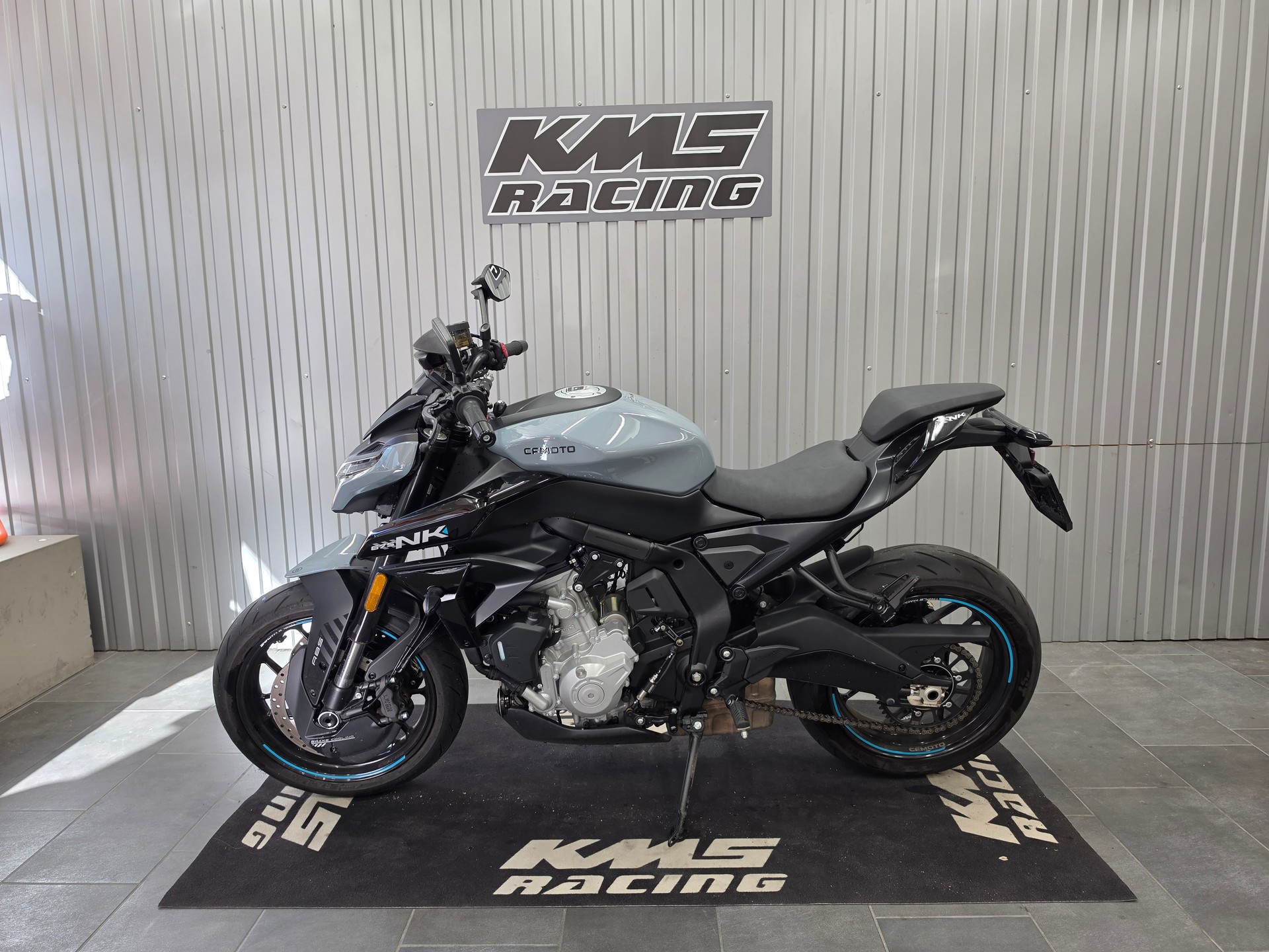 CF MOTO 675NK-image-3