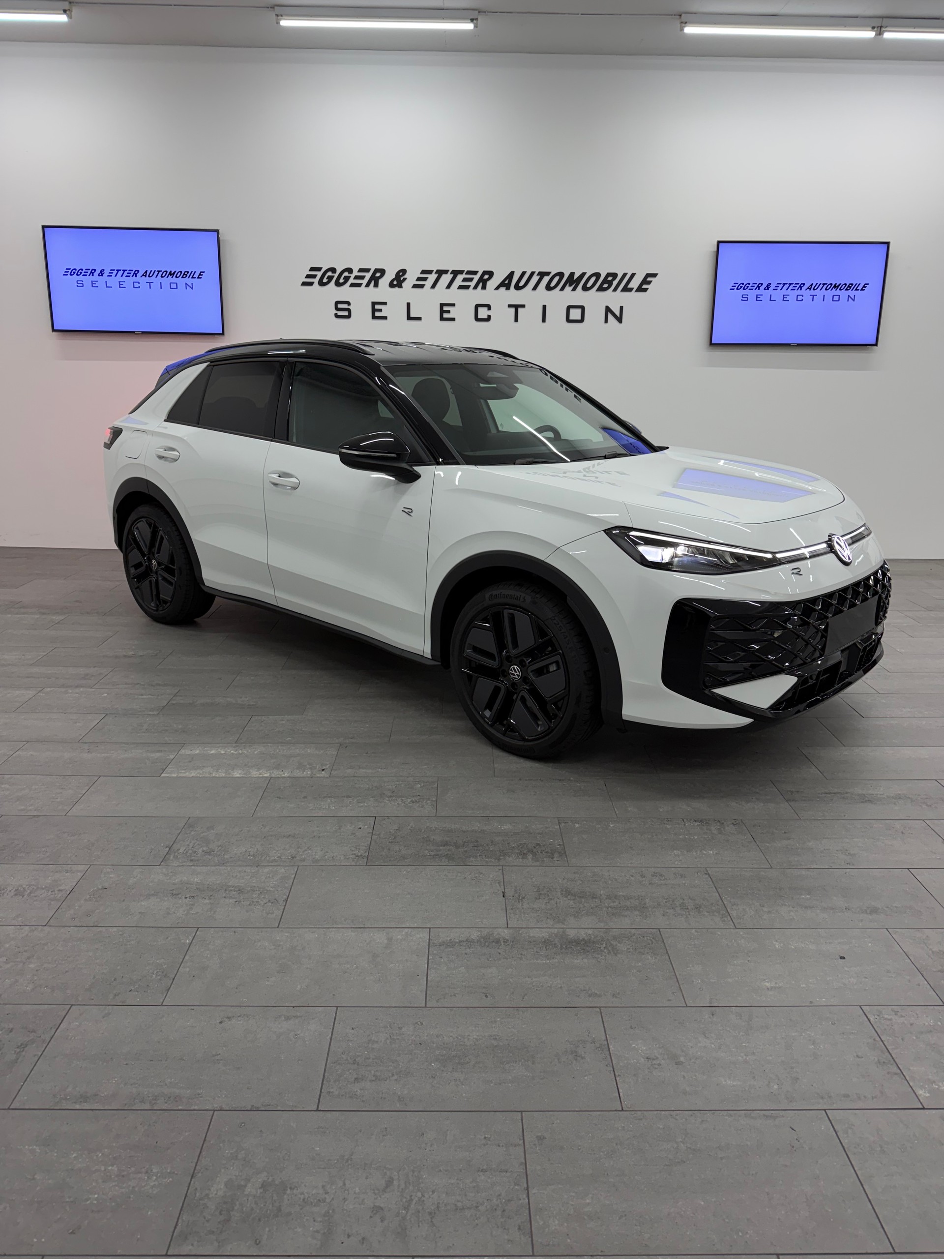 VW T-Roc 1.5 TSI EVO Life DSG-showroom-element-2
