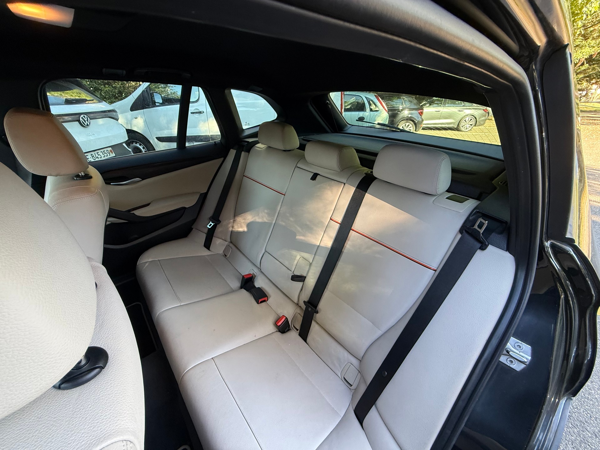 BMW X1 xDrive 20i xLine Steptronic-image-21