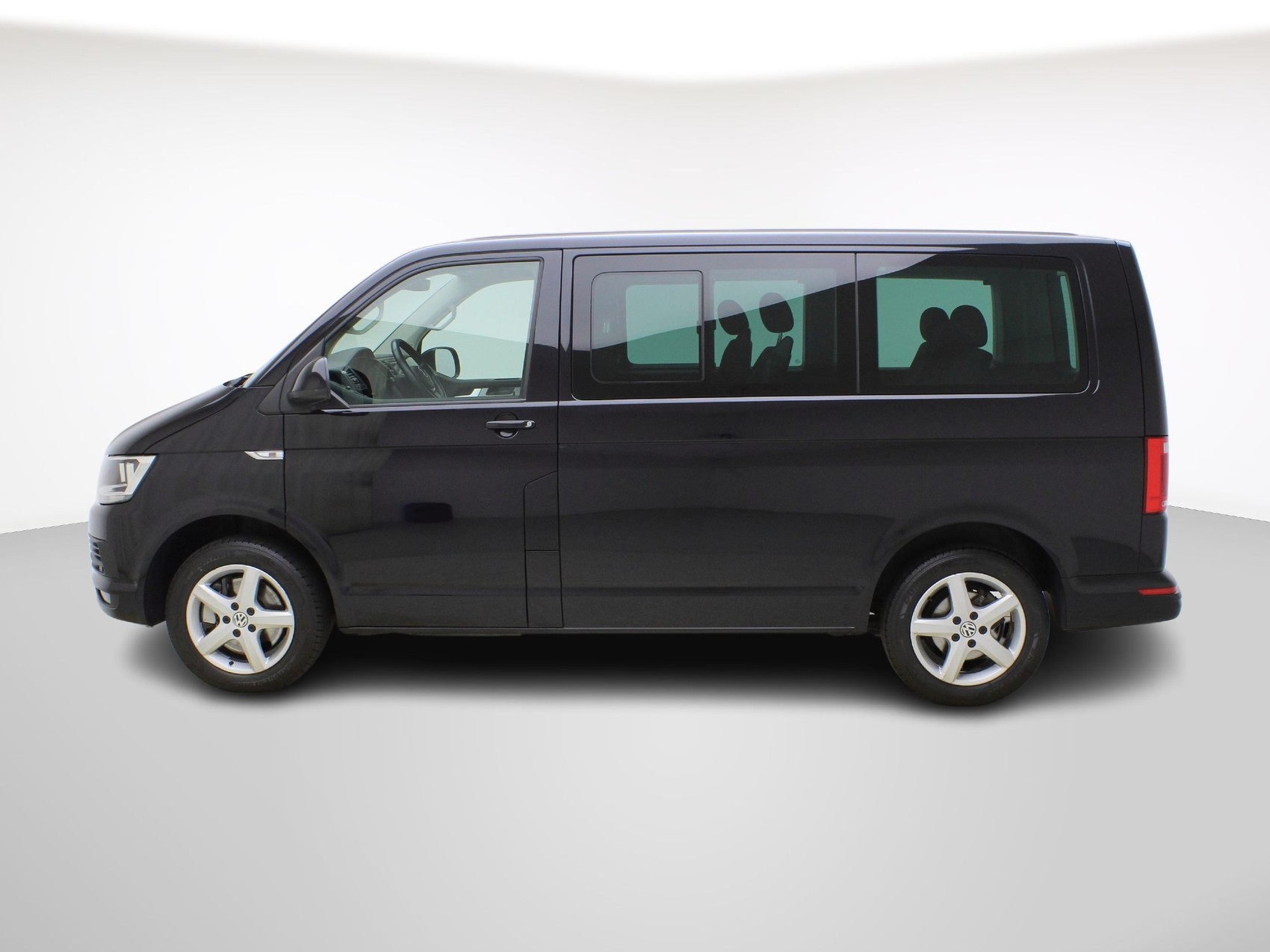 VW T6 Multivan 2.0 TDI DSG Comfortline 4Motion-showroom-element-2