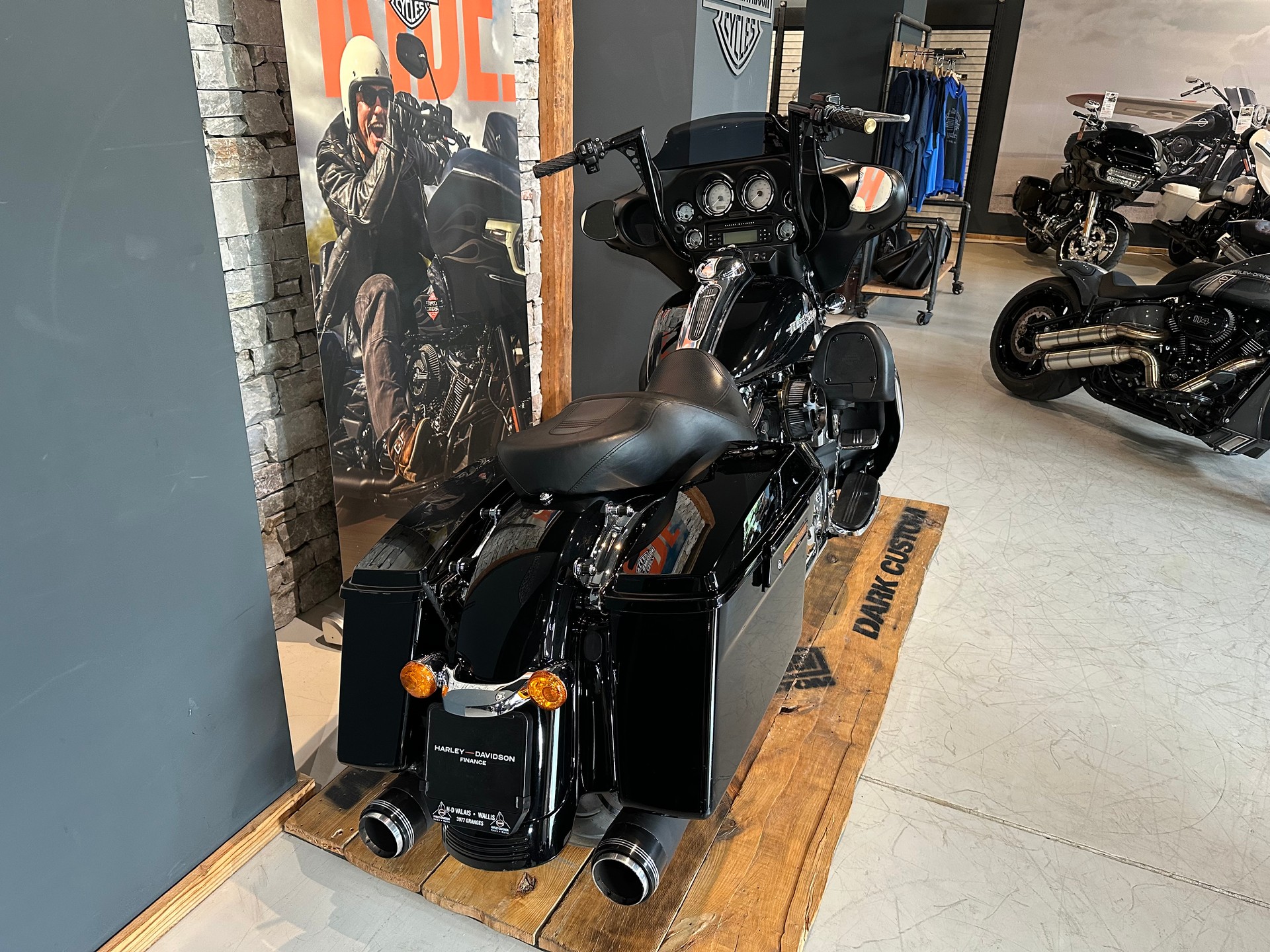HARLEY-DAVIDSON FLHX Street Glide ABS-image-2