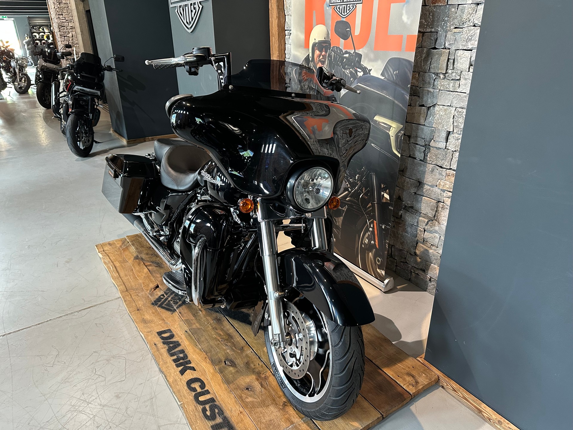 HARLEY-DAVIDSON FLHX Street Glide ABS-image-1
