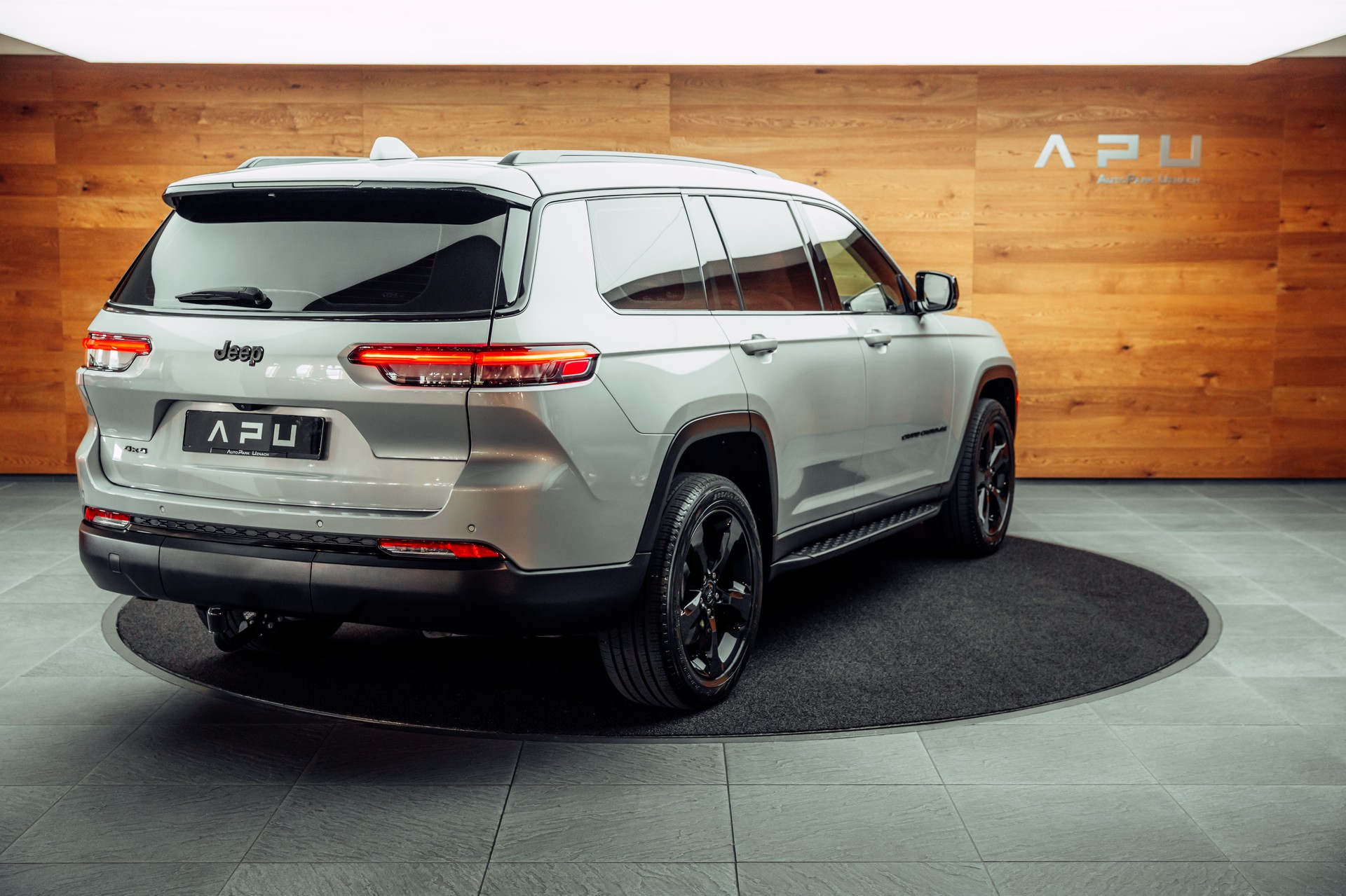 JEEP Grand Cherokee 3.6 V6 4x4 L 7-Plätzer-showroom-element-1