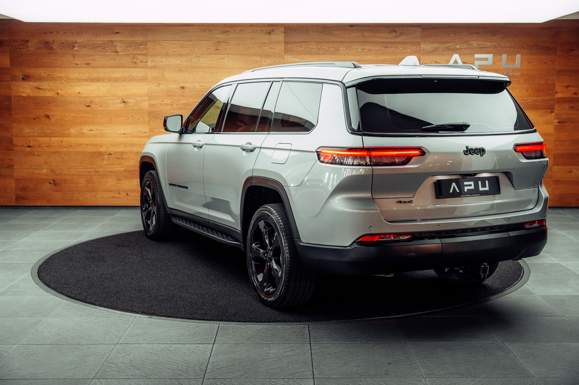 JEEP Grand Cherokee 3.6 V6 4x4 L 7-Plätzer-showroom-element-2