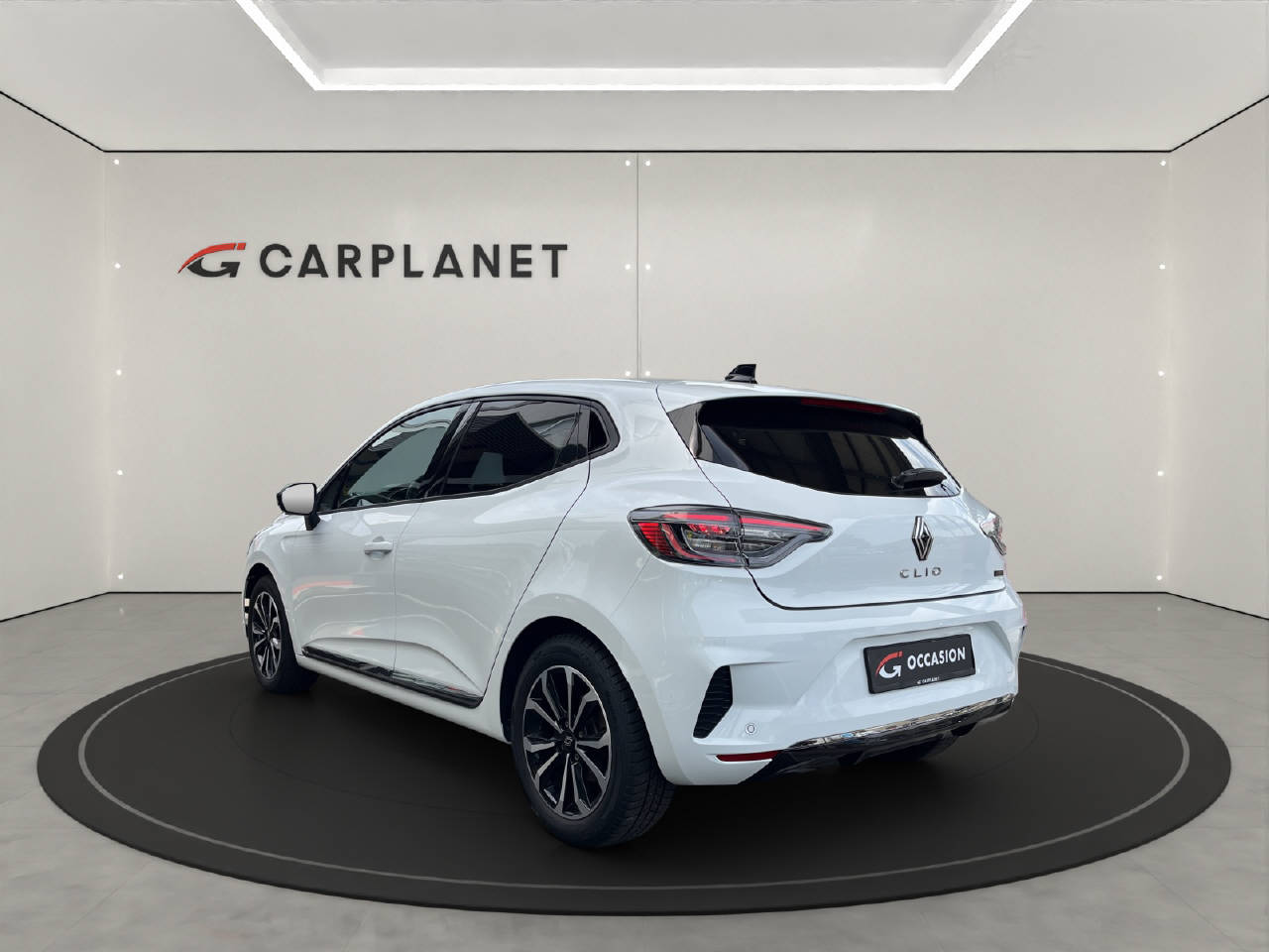 RENAULT Clio 1.6 E-Tech techno-showroom-element-1