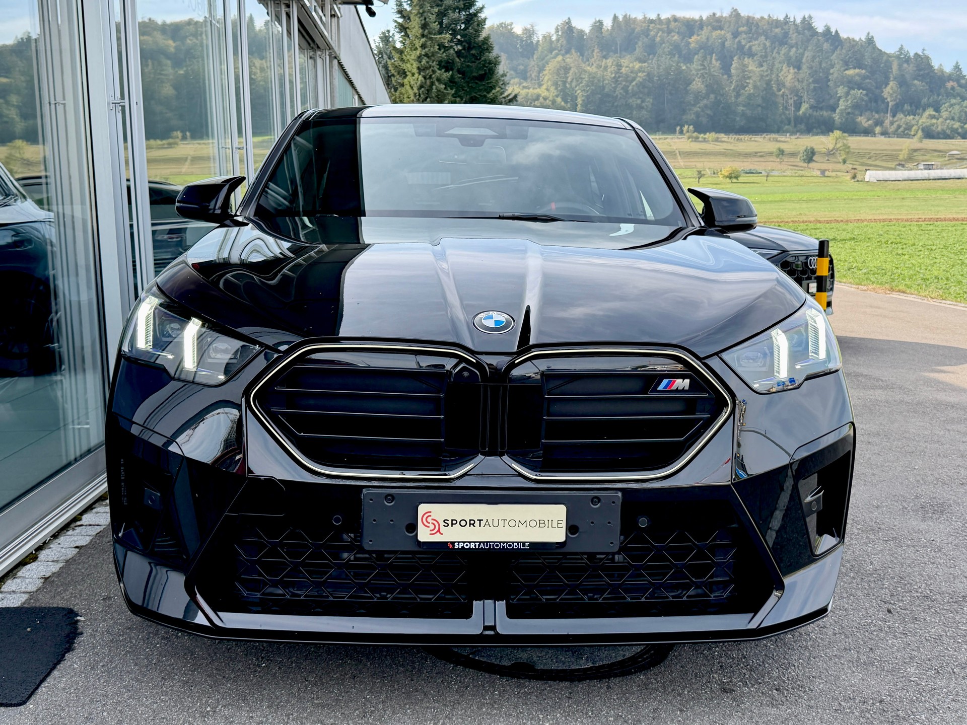 BMW X2 xDrive M35i M Sport Pro-showroom-element-2