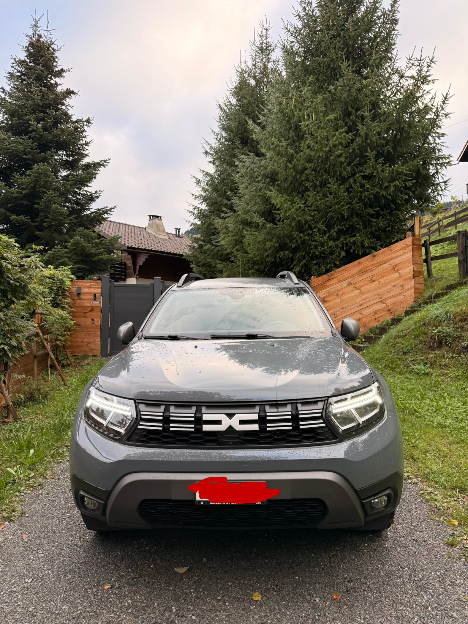 DACIA 1.3 TCe 150 Journey+ 4WD-image-2