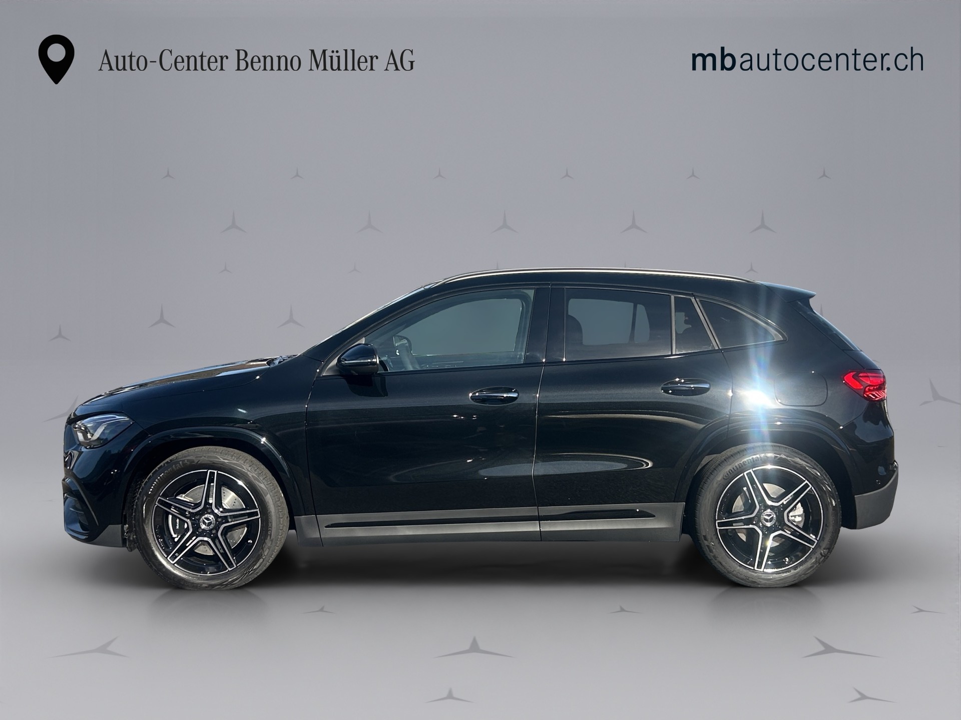 MERCEDES-BENZ GLA-Klasse H247 GLA 250 Swiss Star AMG Line 4matic-showroom-element-2