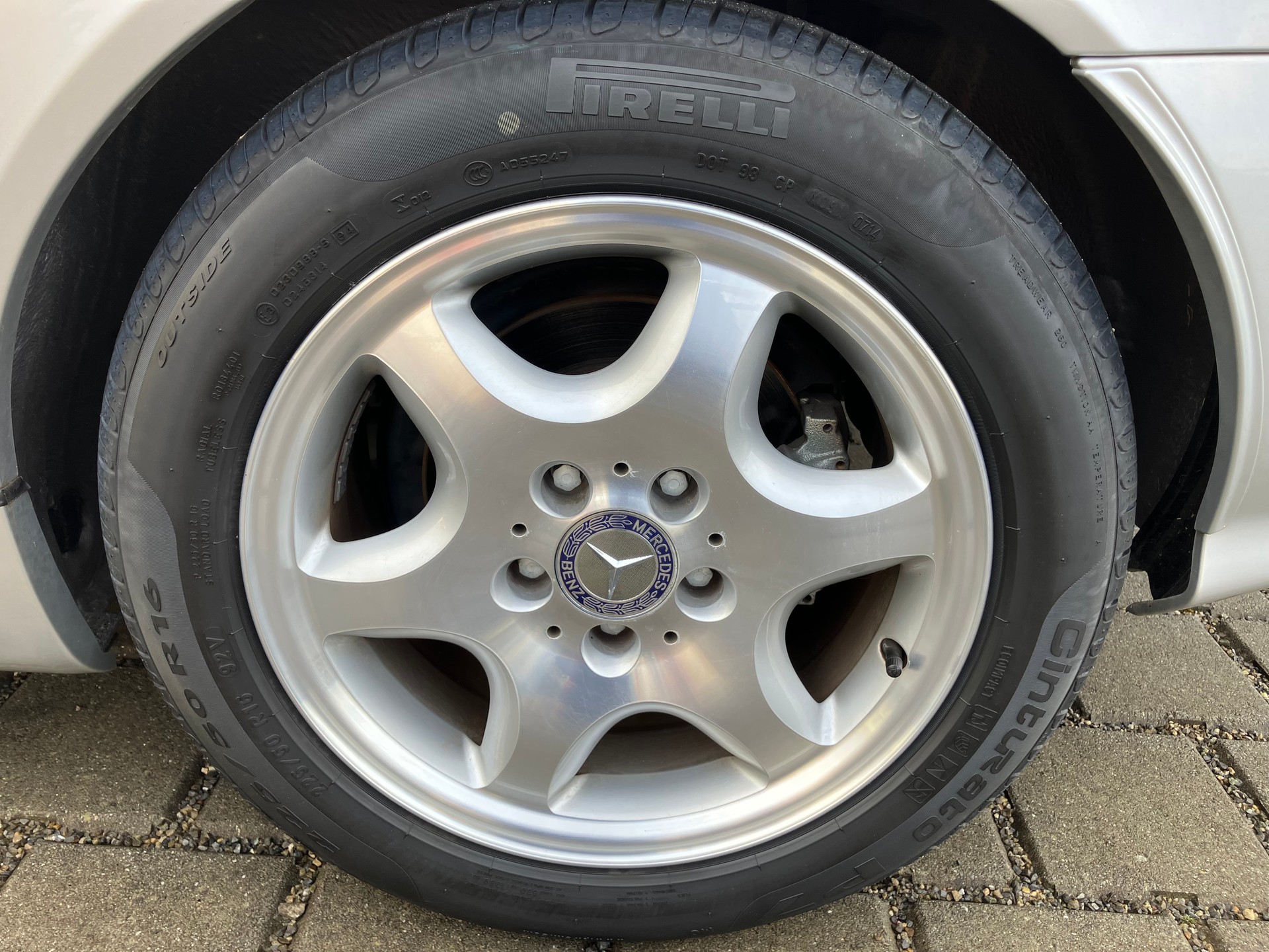 MERCEDES-BENZ SLK 200 Kompressor-image-10