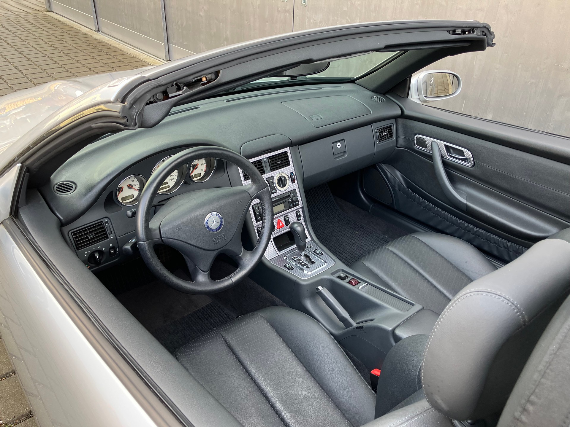MERCEDES-BENZ SLK 200 Kompressor-image-5