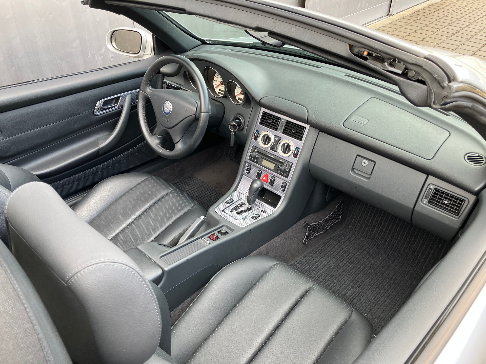 MERCEDES-BENZ SLK 200 Kompressor-image-6