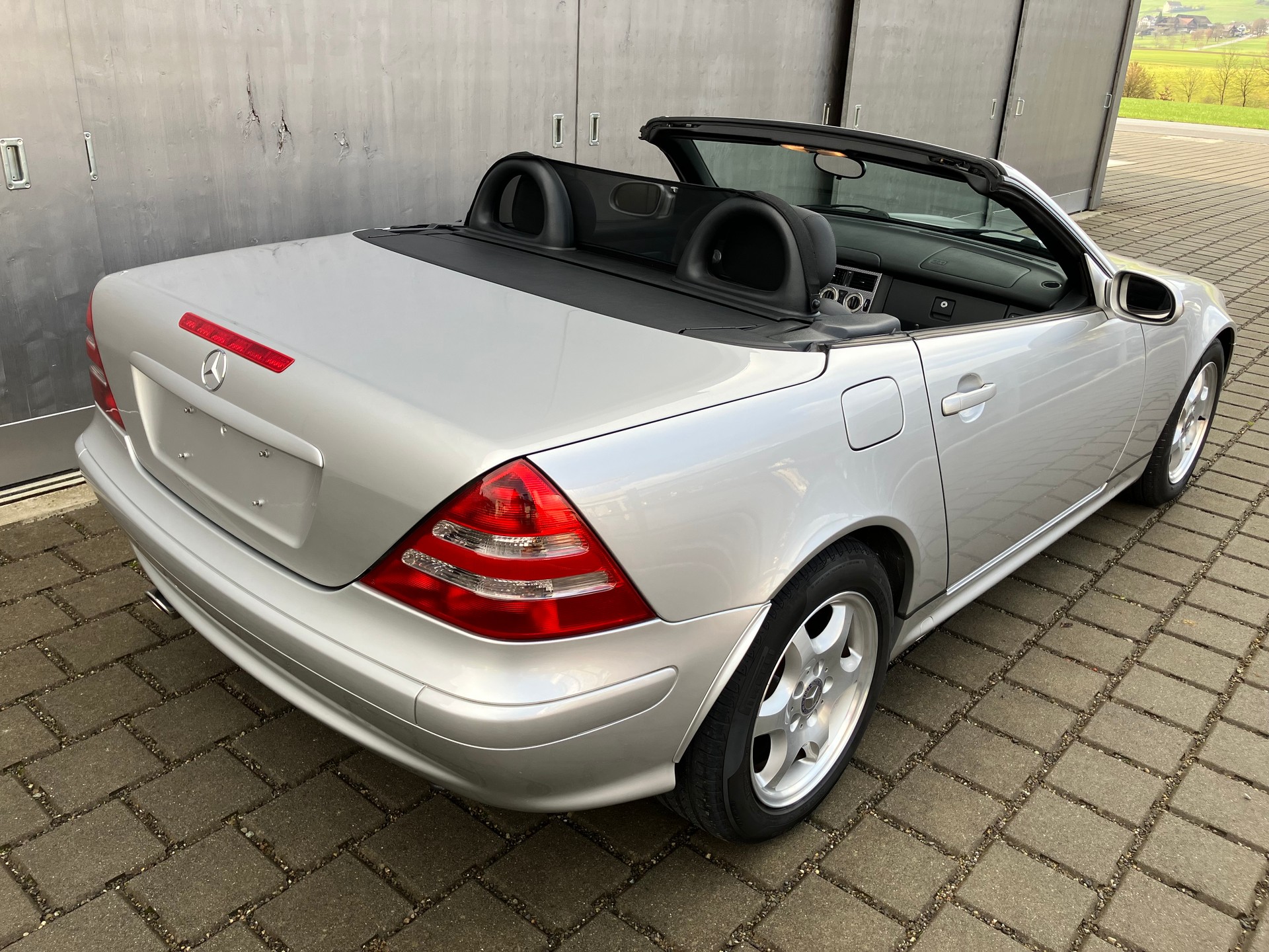 MERCEDES-BENZ SLK 200 Kompressor-image-13