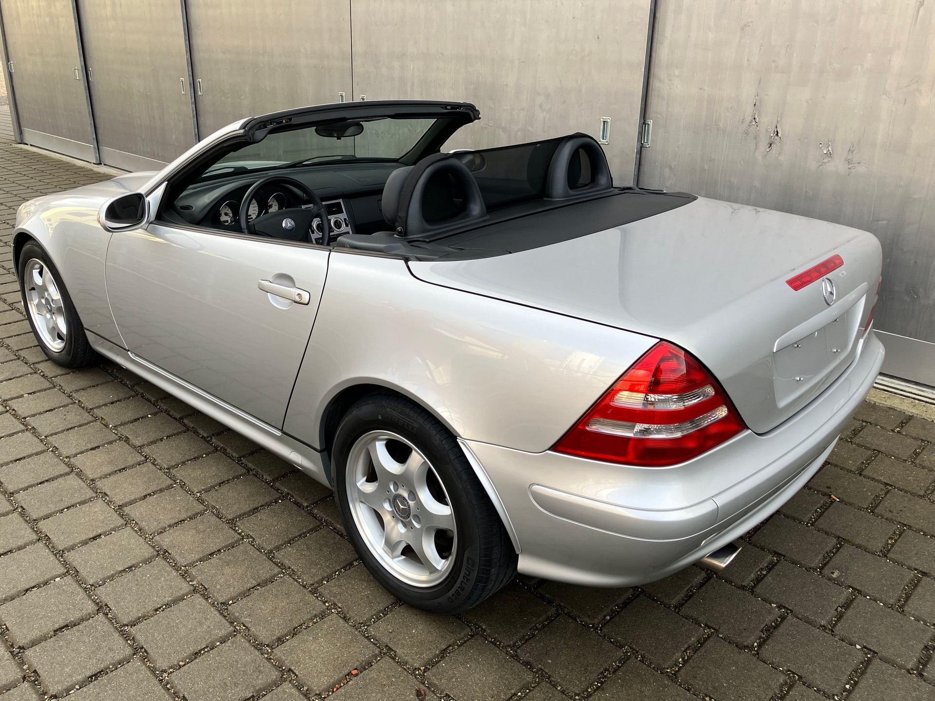 MERCEDES-BENZ SLK 200 Kompressor-image-3