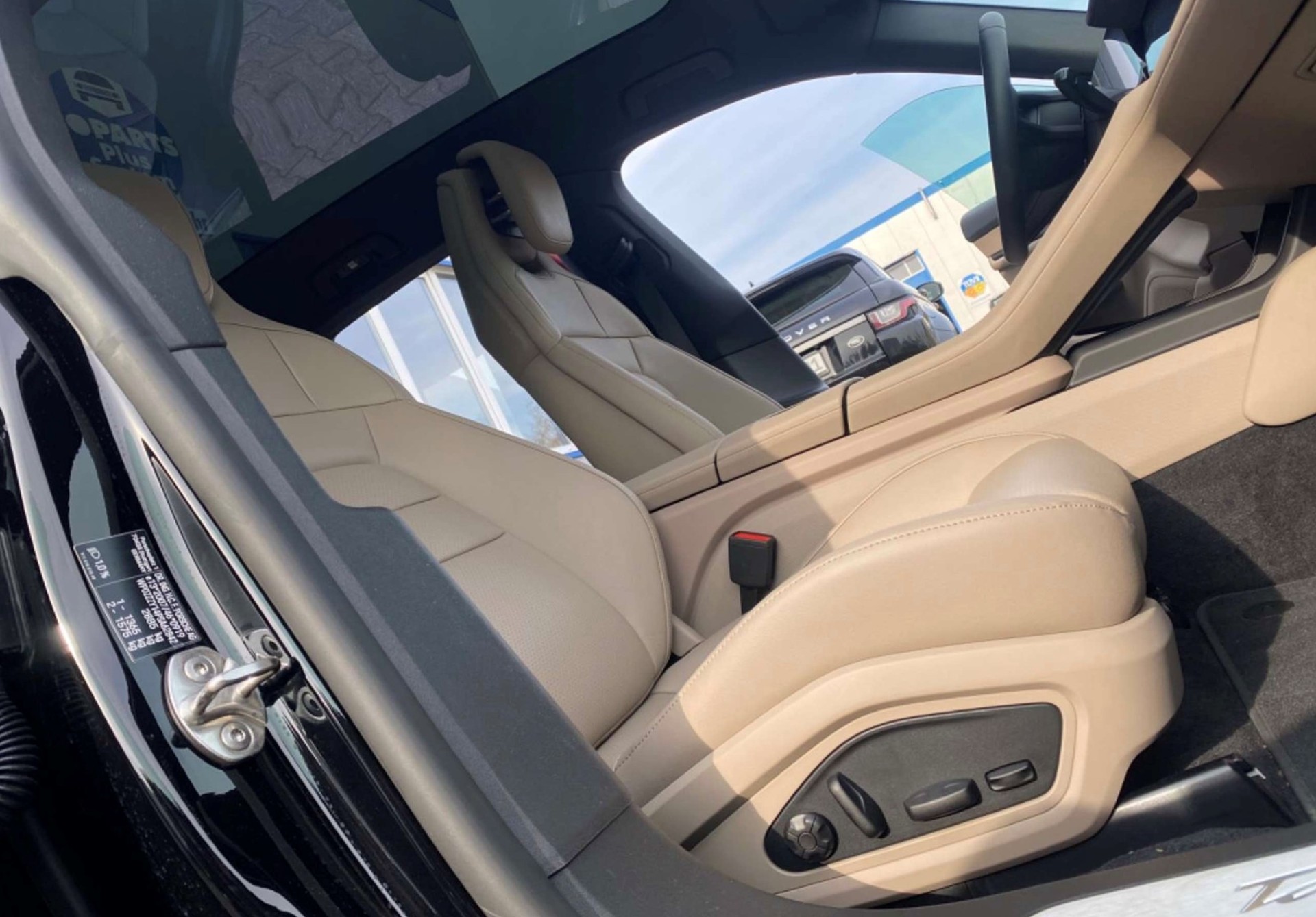 PORSCHE Taycan 4S Cross Turismo - NEU Gen2 batteie-image-8