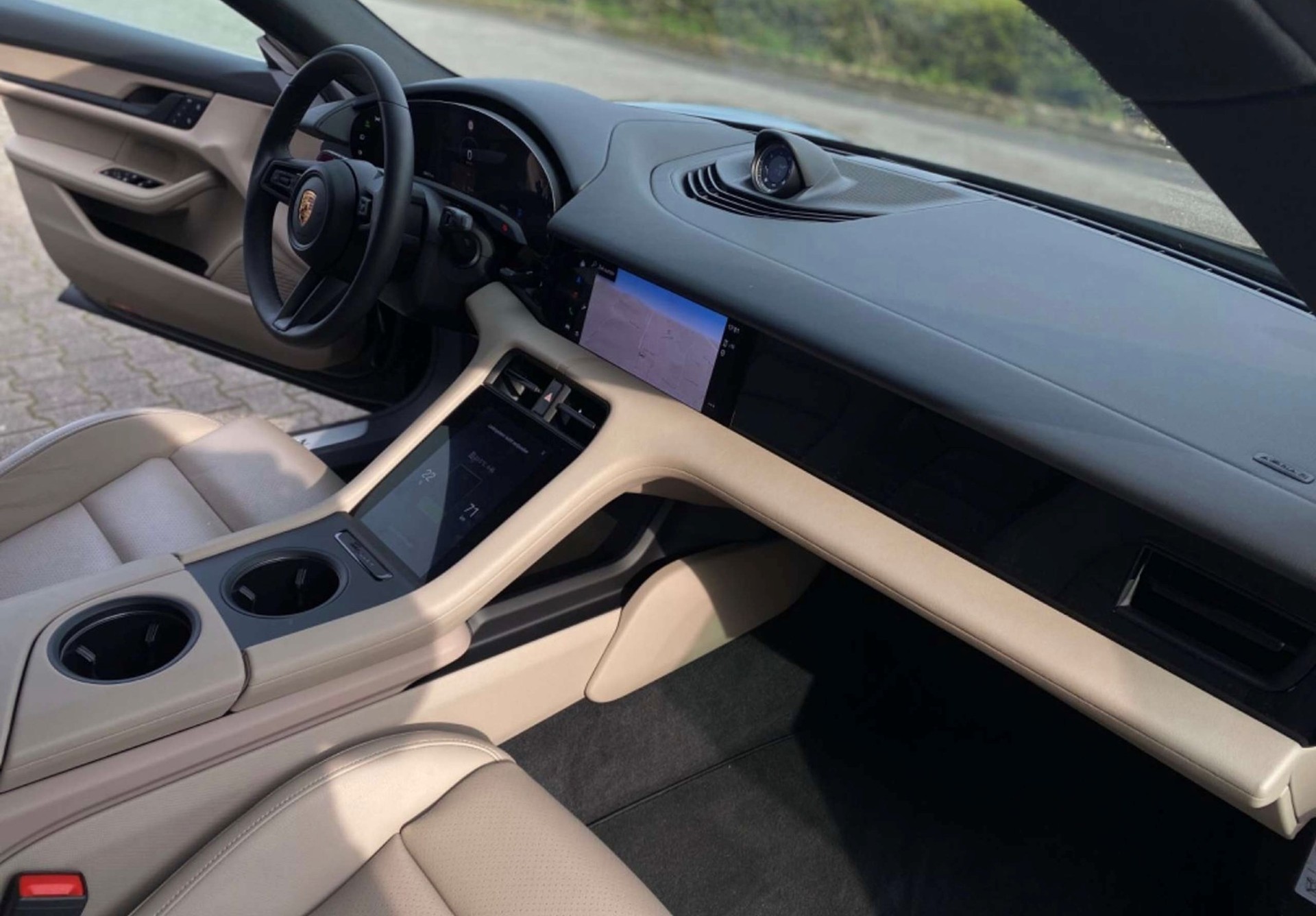 PORSCHE Taycan 4S Cross Turismo - NEU Gen2 batteie-image-6