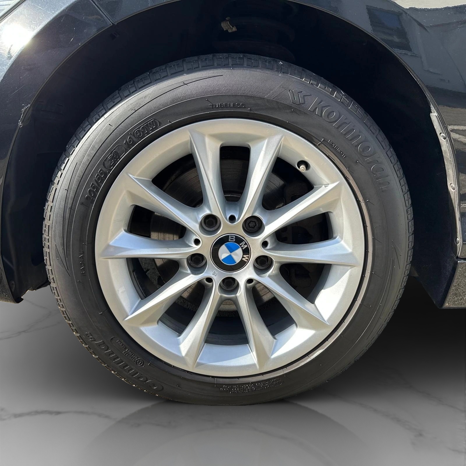 BMW 120d Urban Line Steptronic-image-12