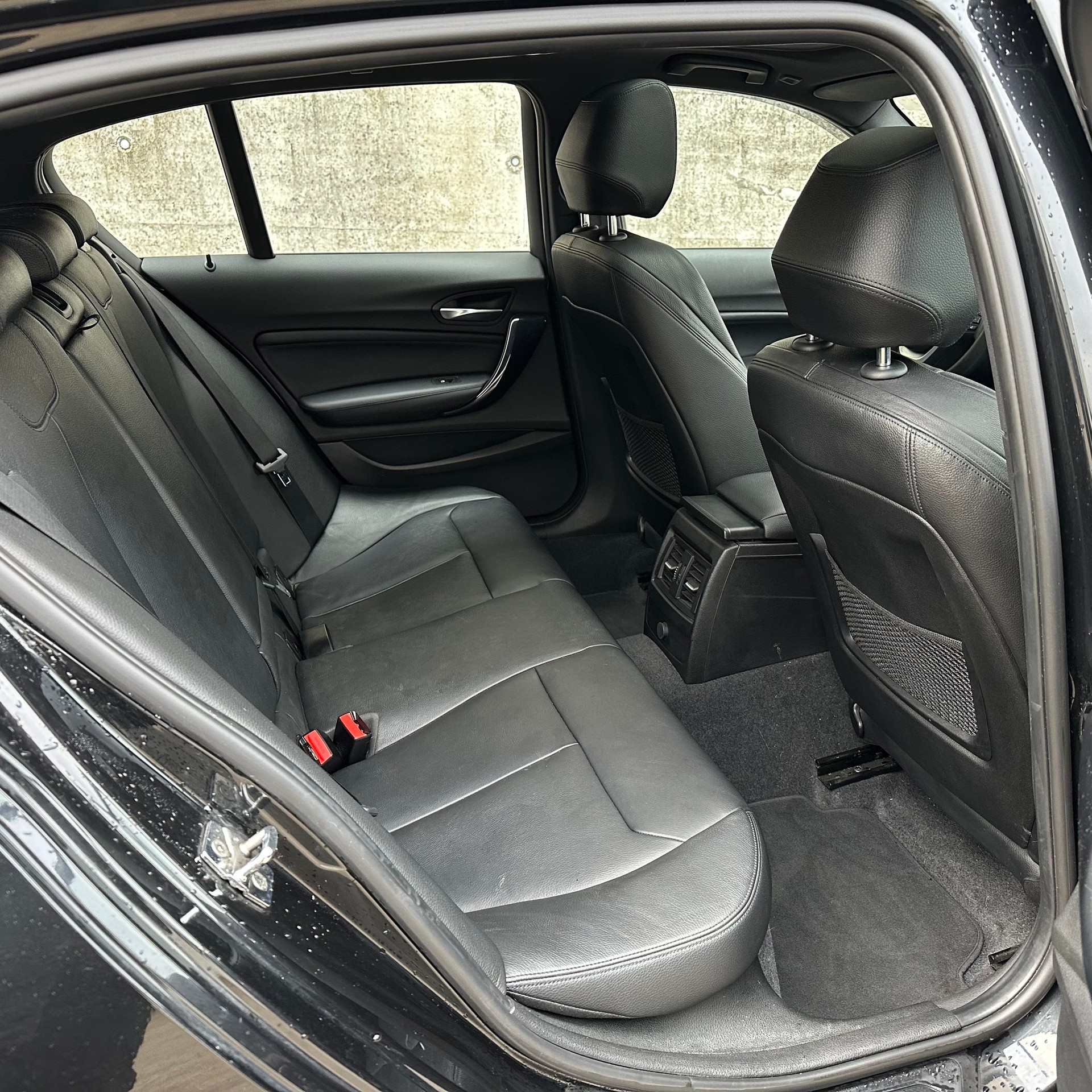 BMW 120d Urban Line Steptronic-image-27