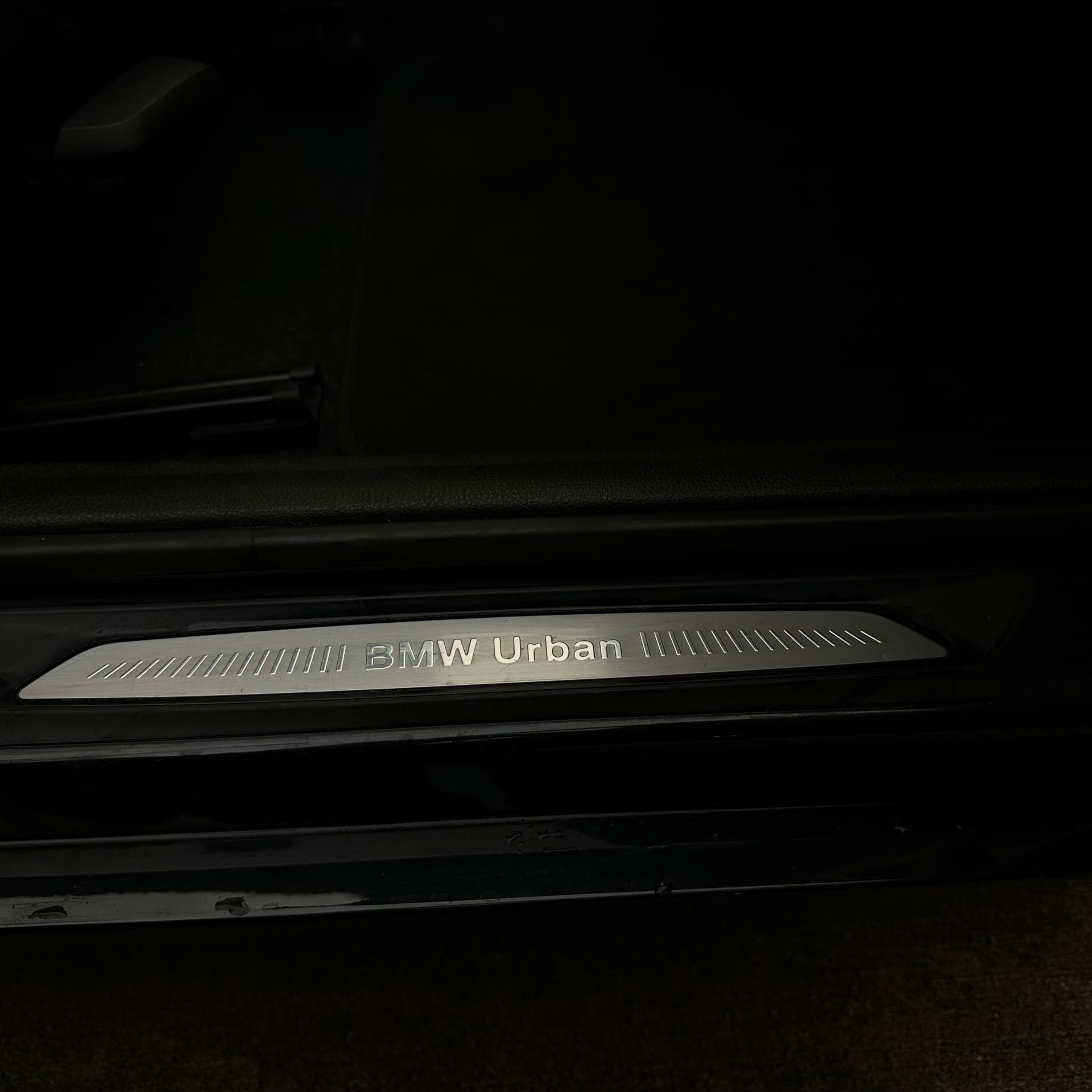BMW 120d Urban Line Steptronic-image-30