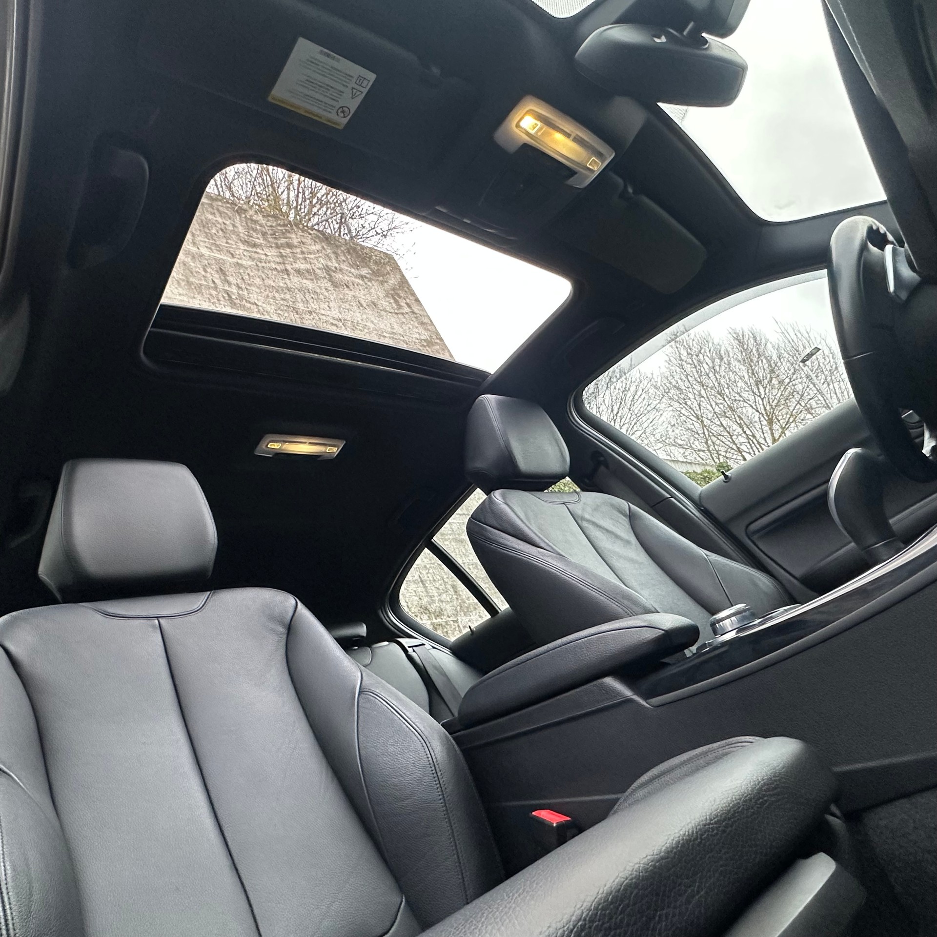BMW 120d Urban Line Steptronic-image-20