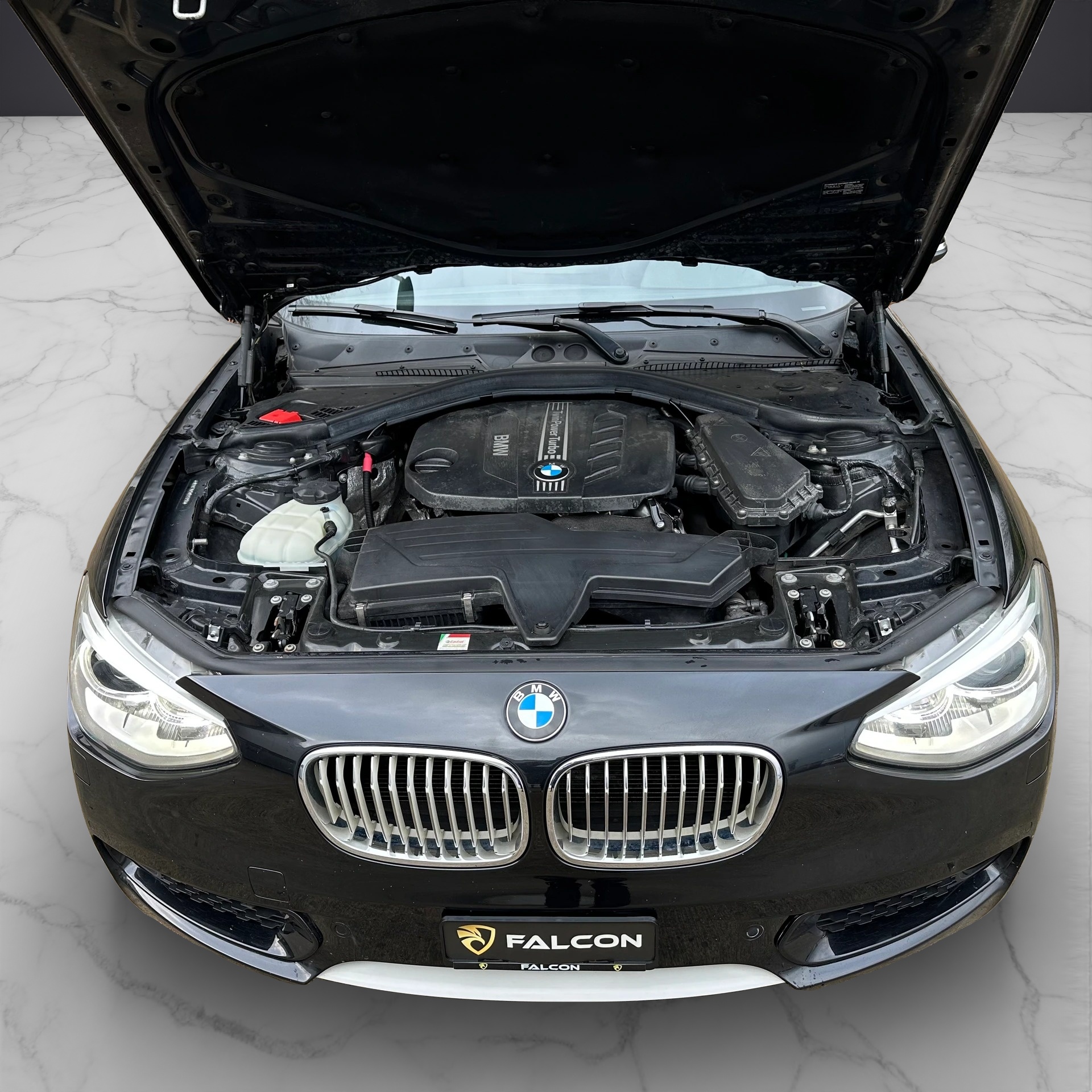 BMW 120d Urban Line Steptronic-image-31