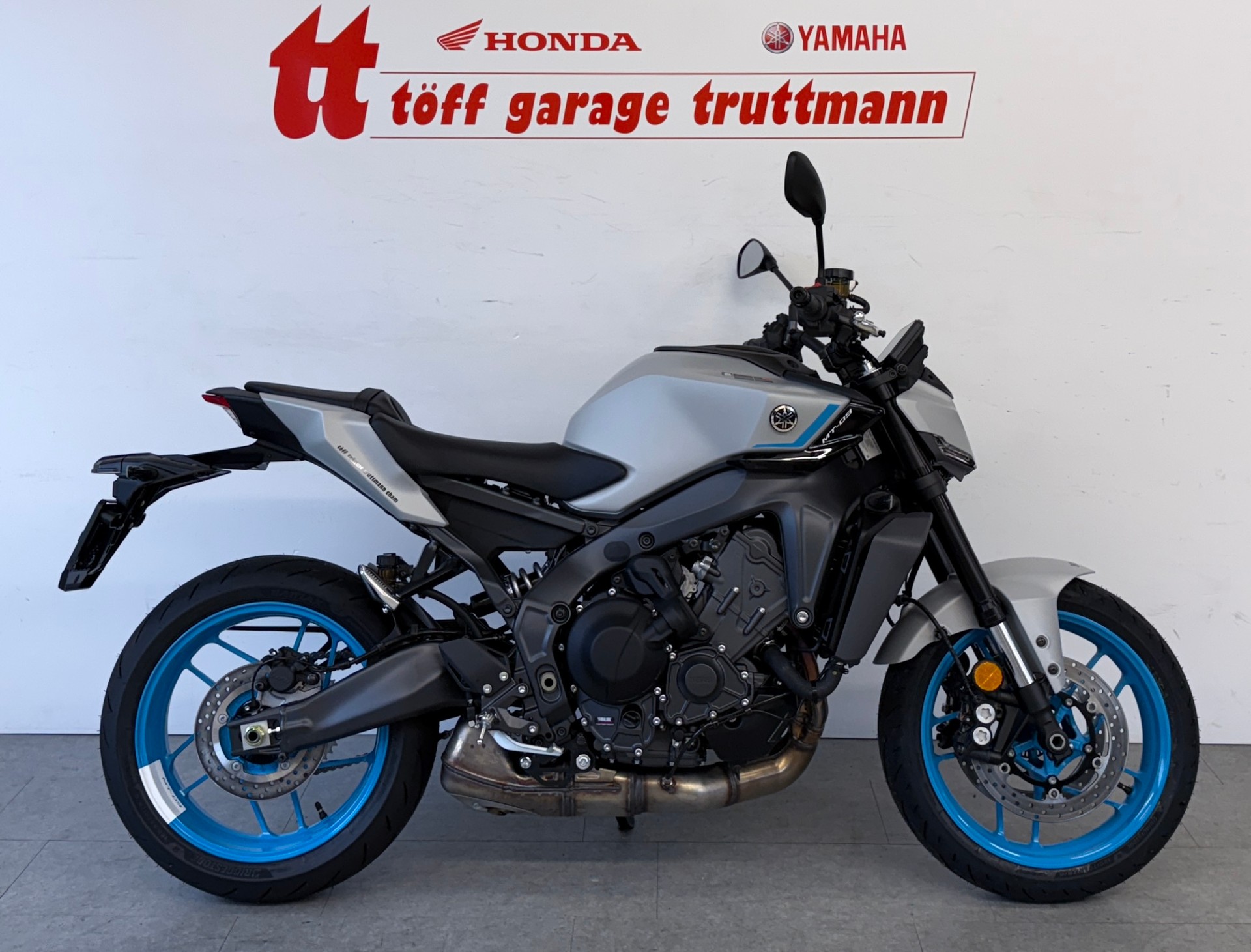 YAMAHA MT-09 35kW Y-AMT