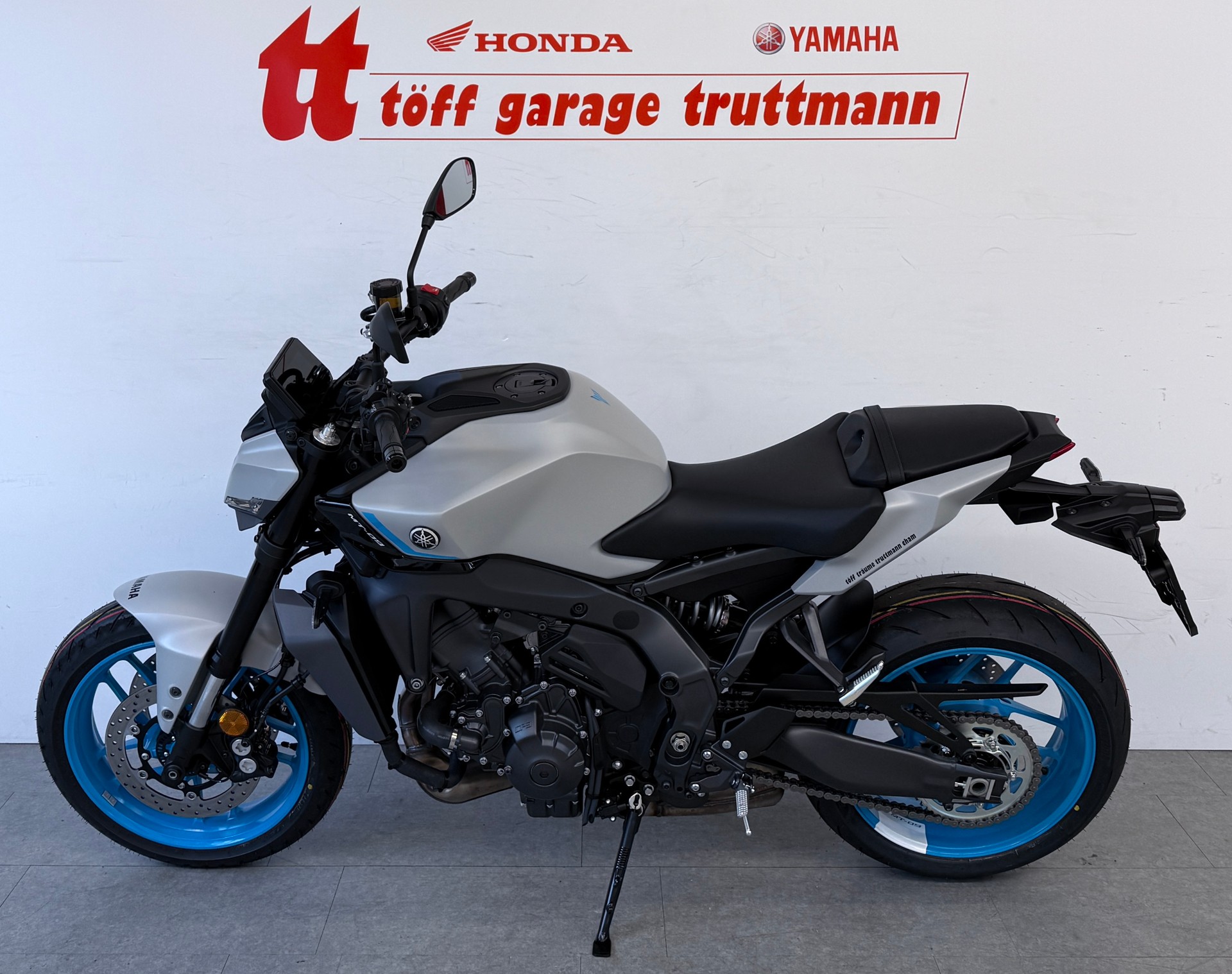 YAMAHA MT-09 35kW Y-AMT-image-1