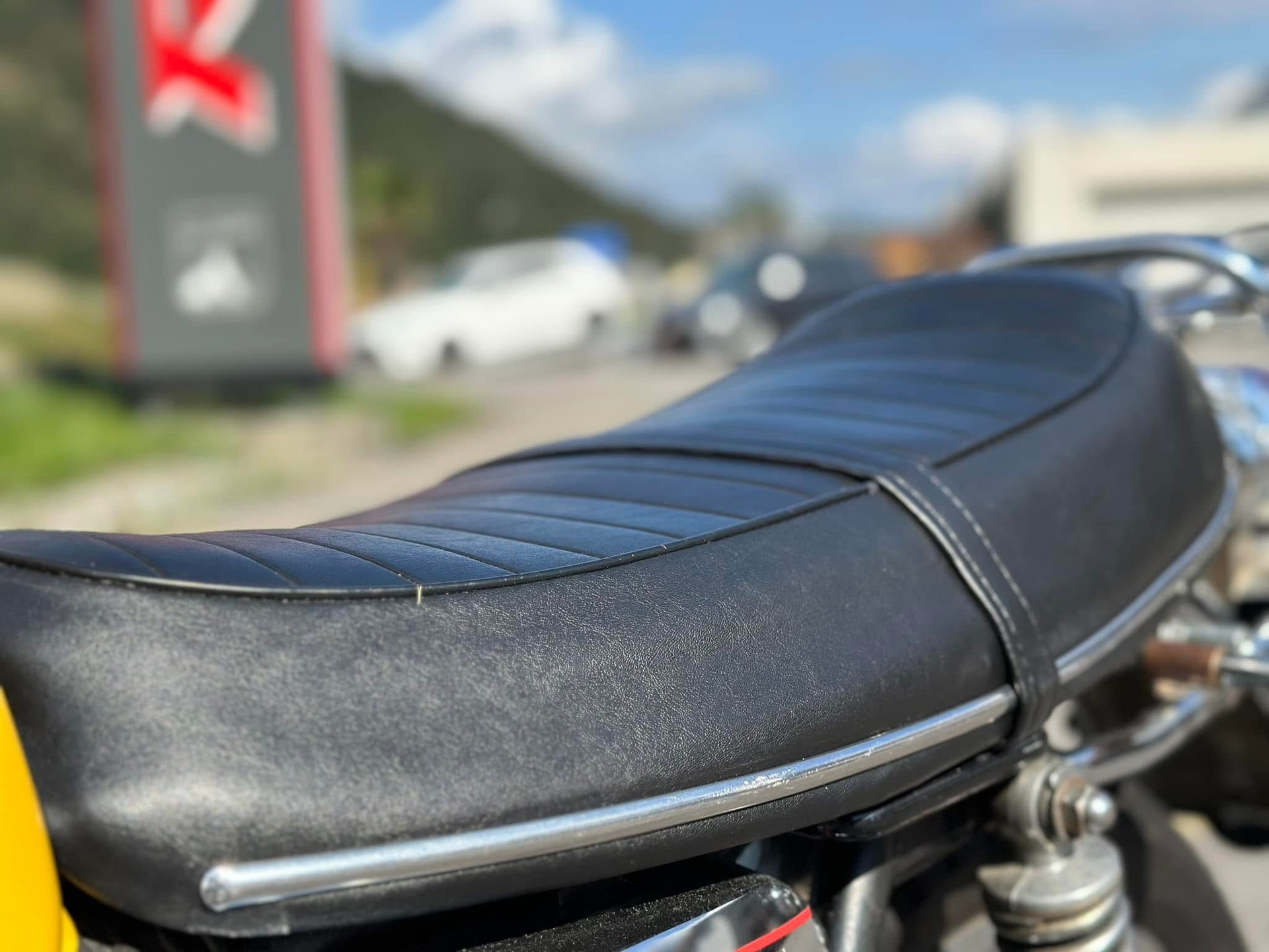 SUZUKI T250 VETERAN-image-7