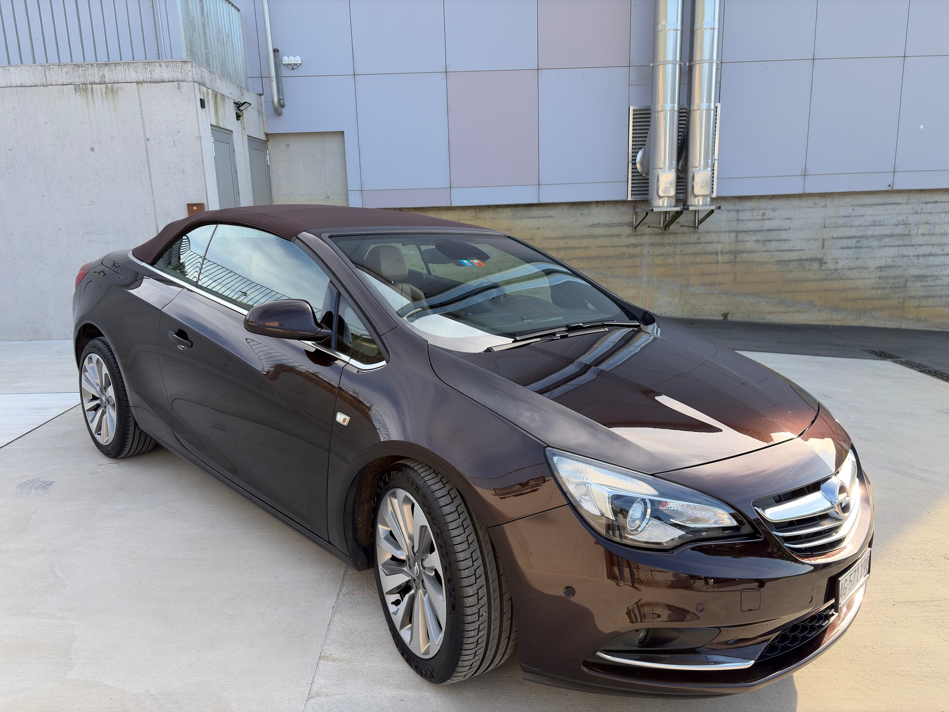 OPEL Cascada 1.4i 16V Cosmo-image-1