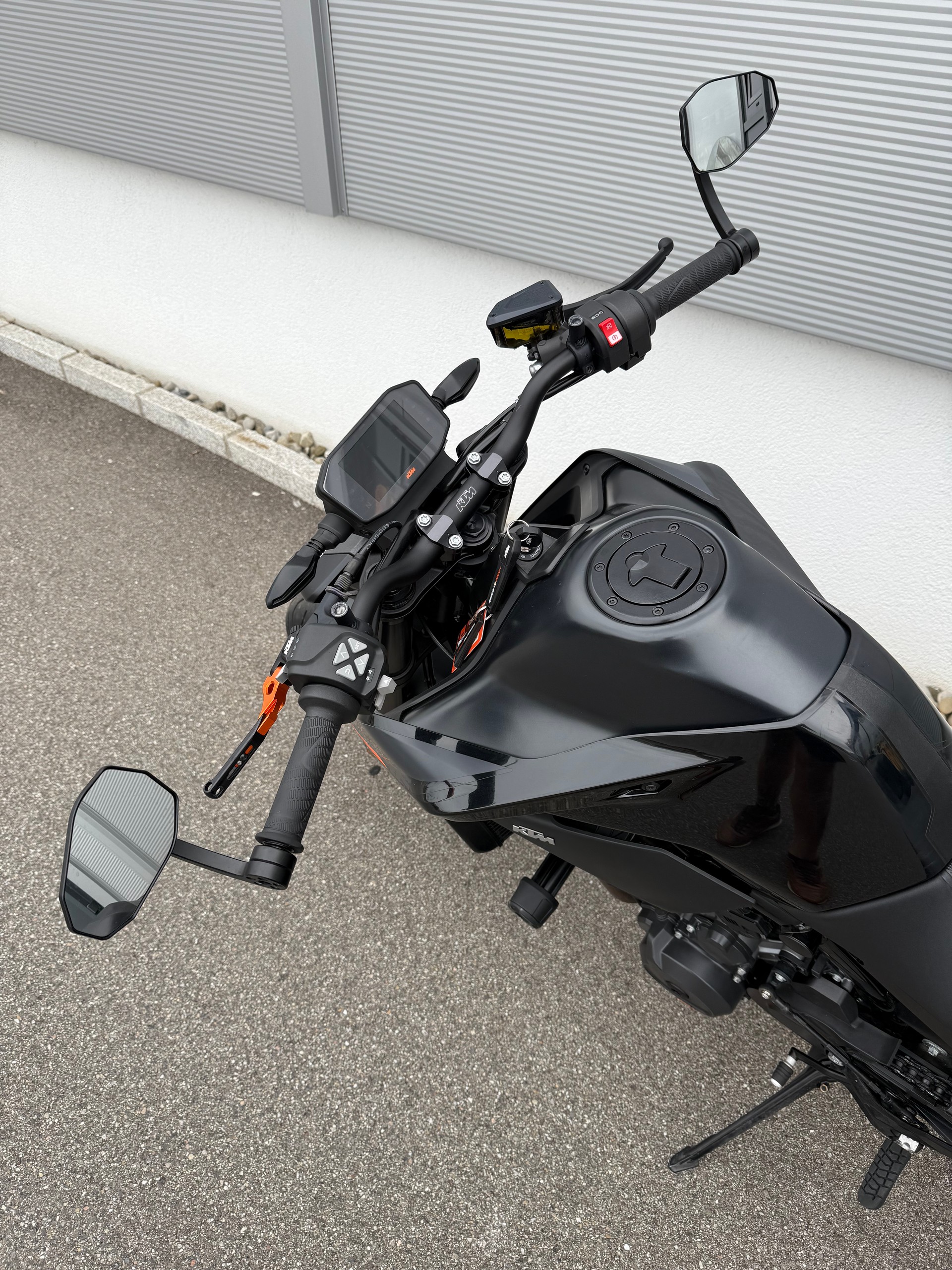 KTM 890 Duke L (35kW)-image-8