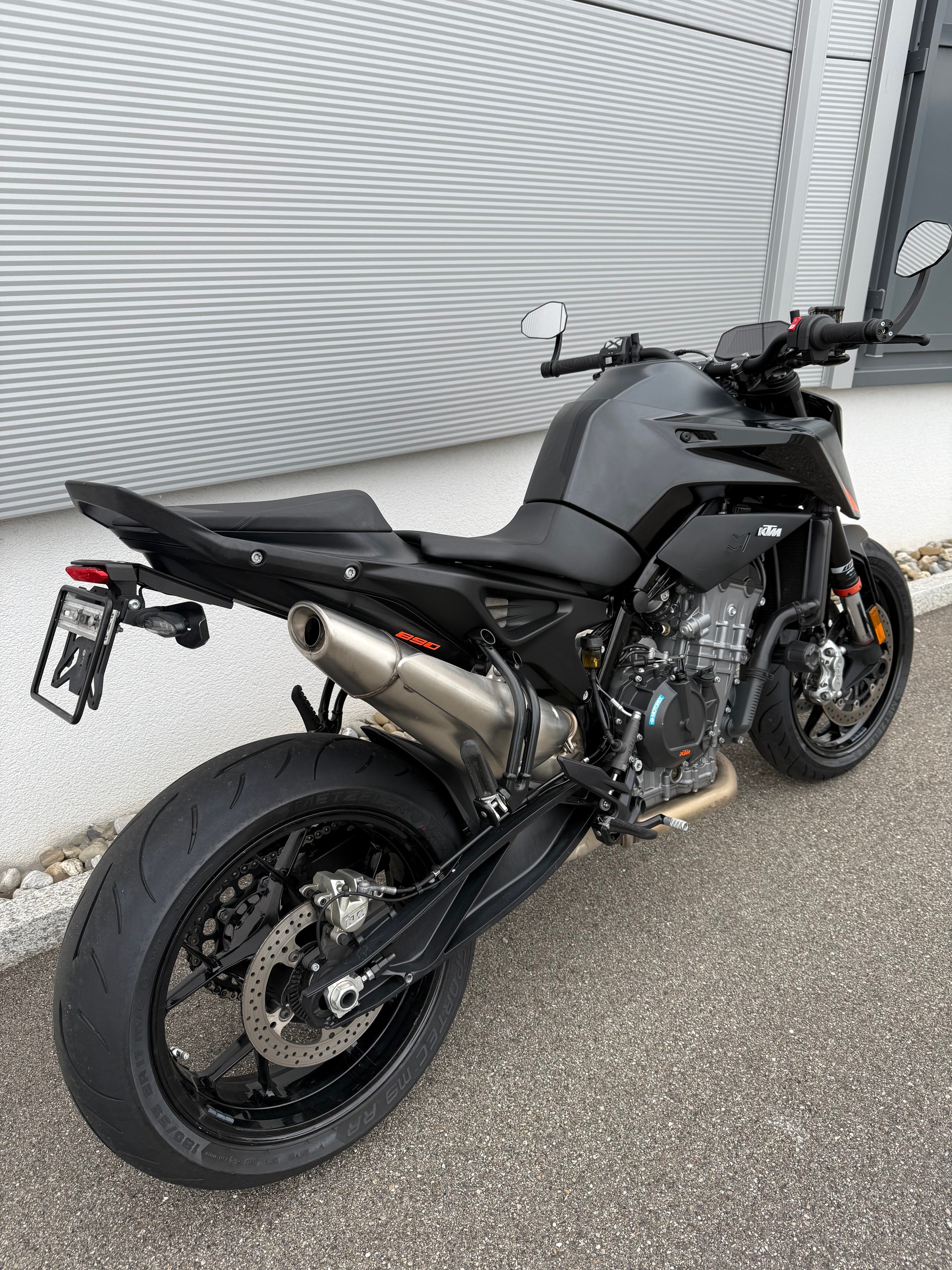 KTM 890 Duke L (35kW)-image-2