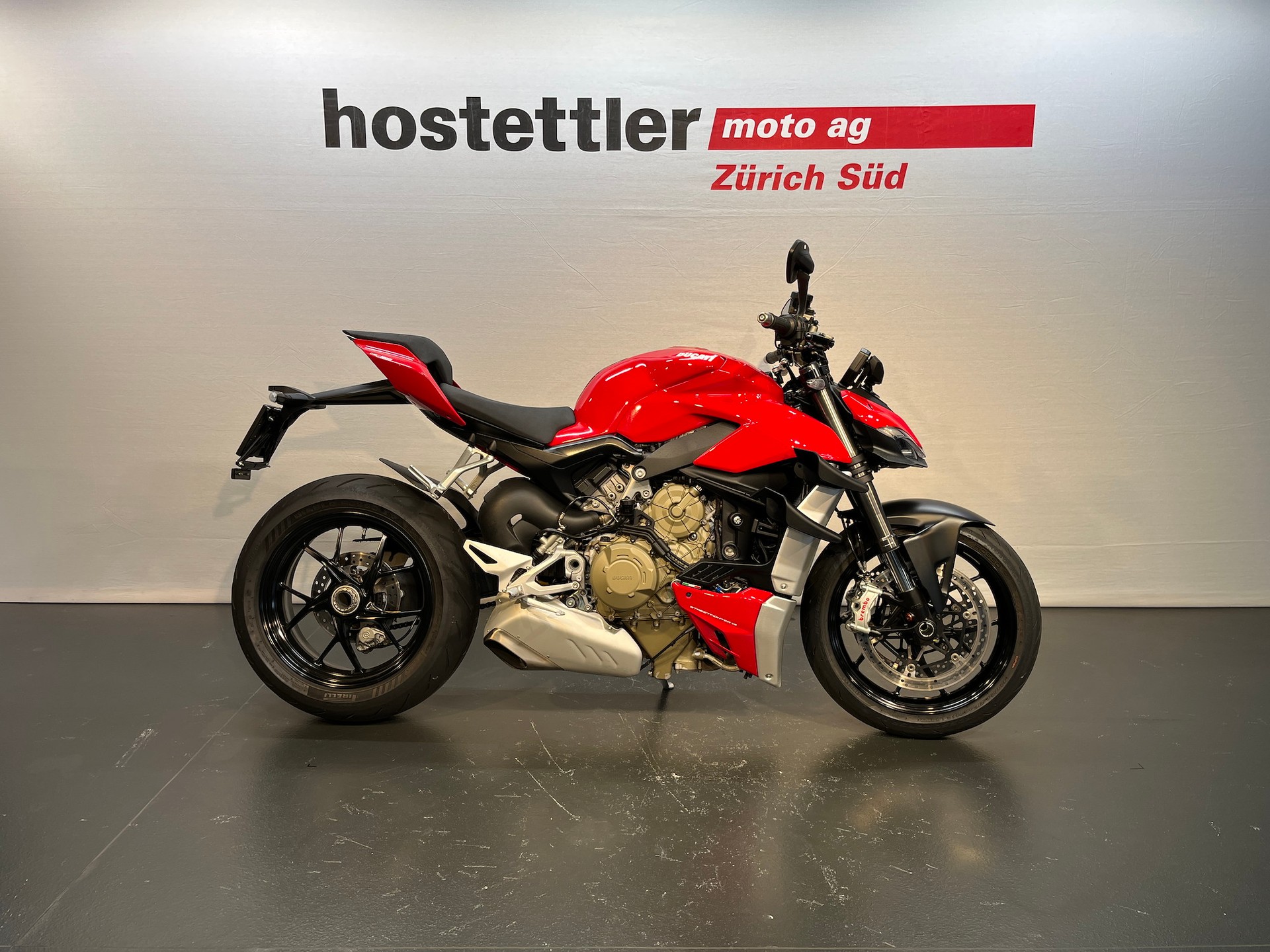 DUCATI Streetfighter V4-image-2