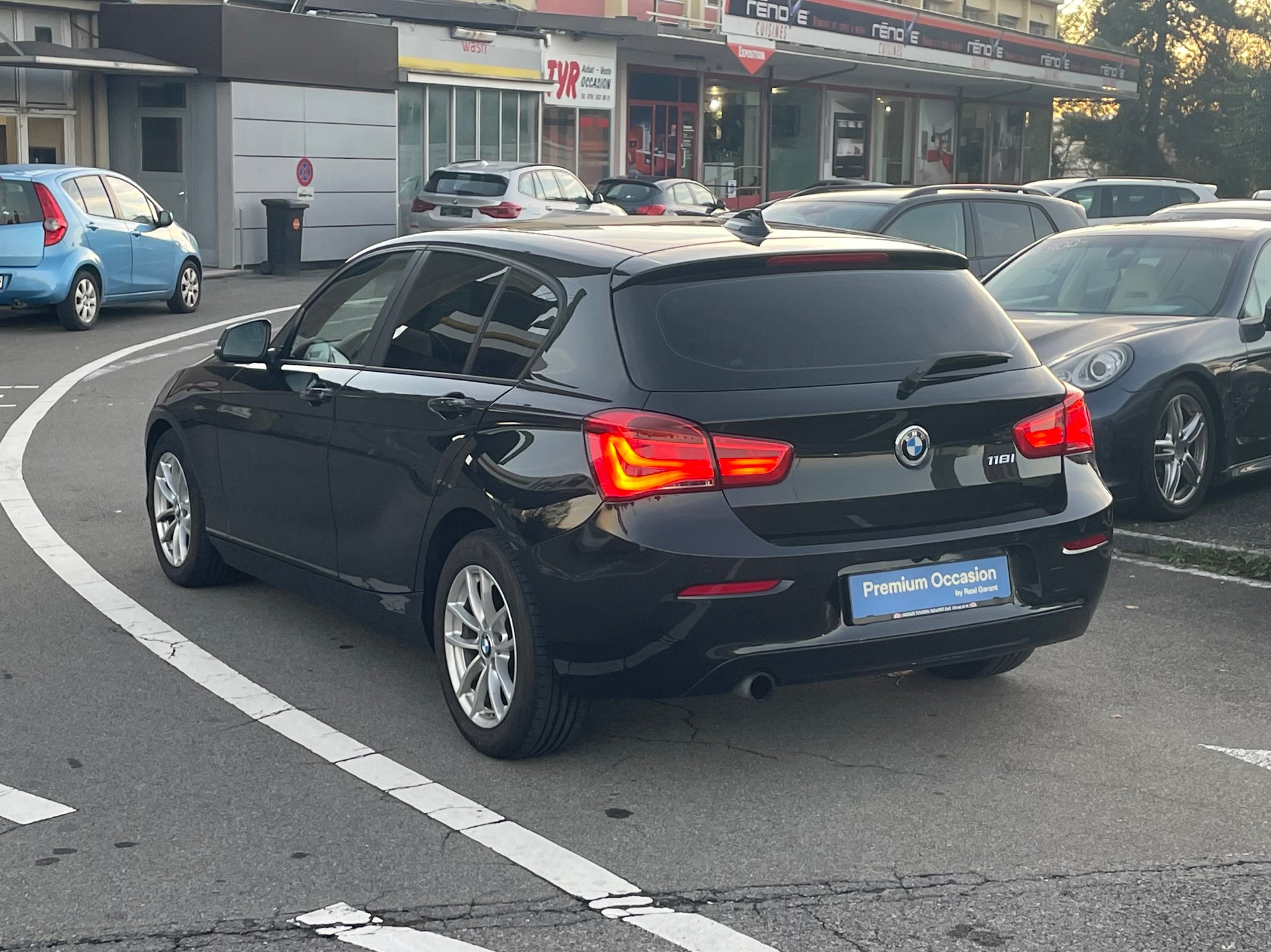 BMW 118i Steptronic-image-5