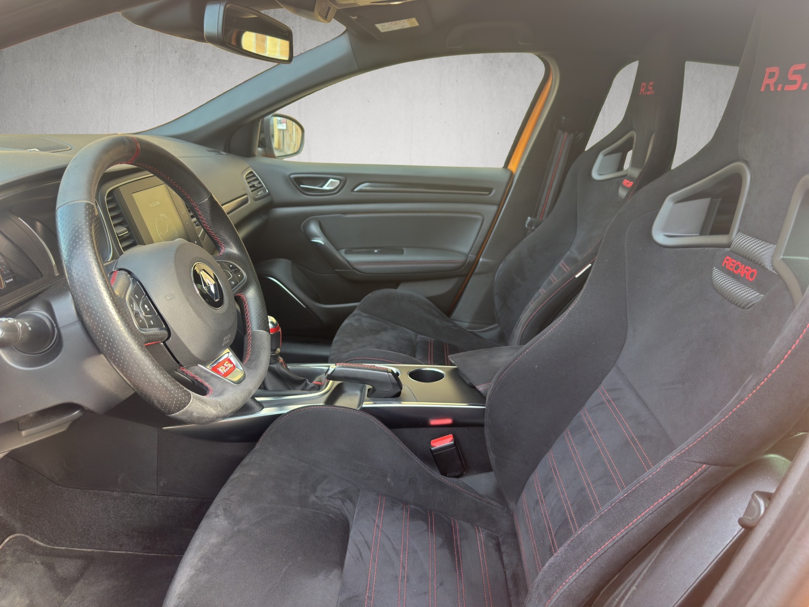 RENAULT Mégane Trophy 300-image-7