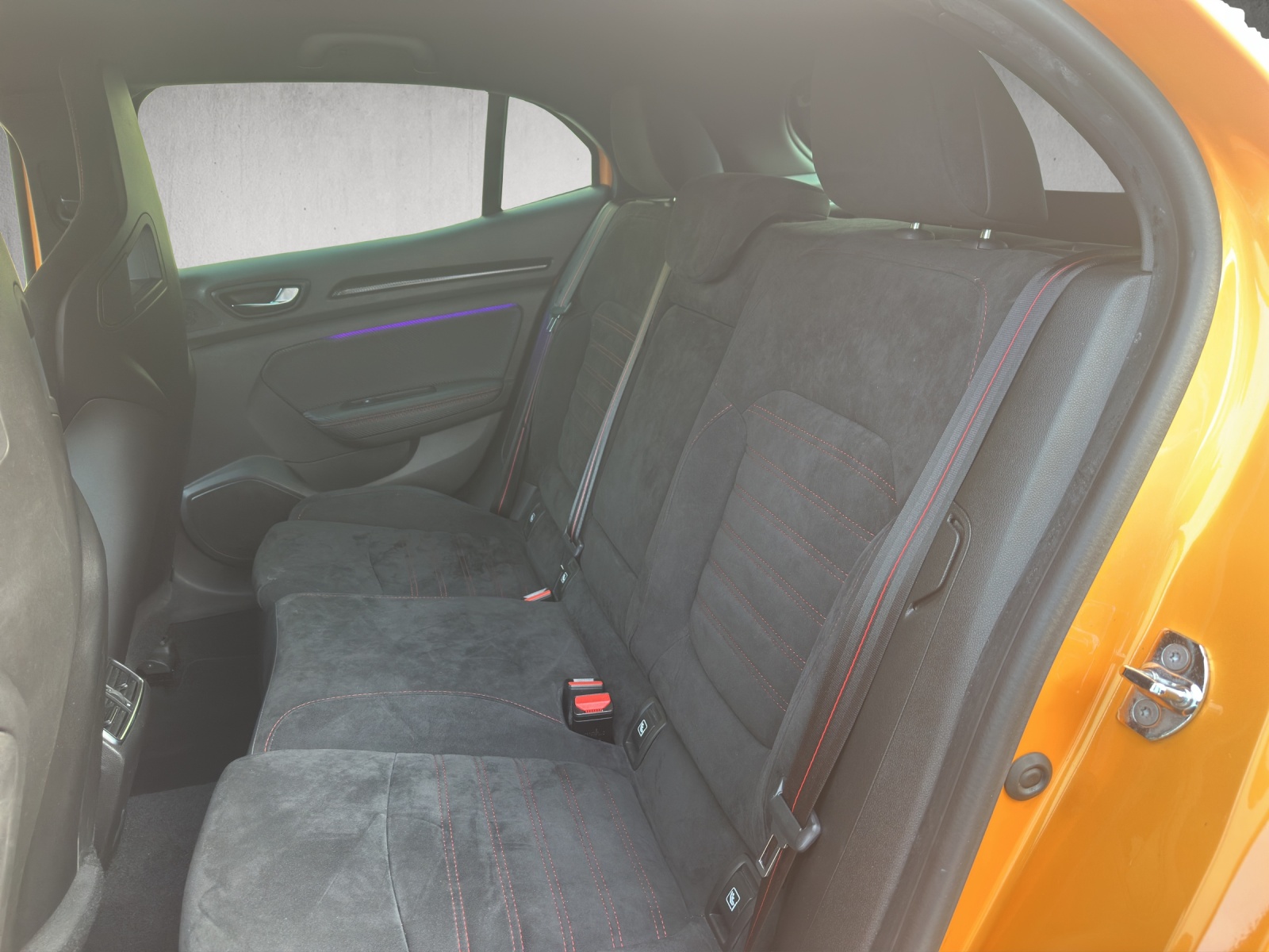 RENAULT Mégane Trophy 300-image-8
