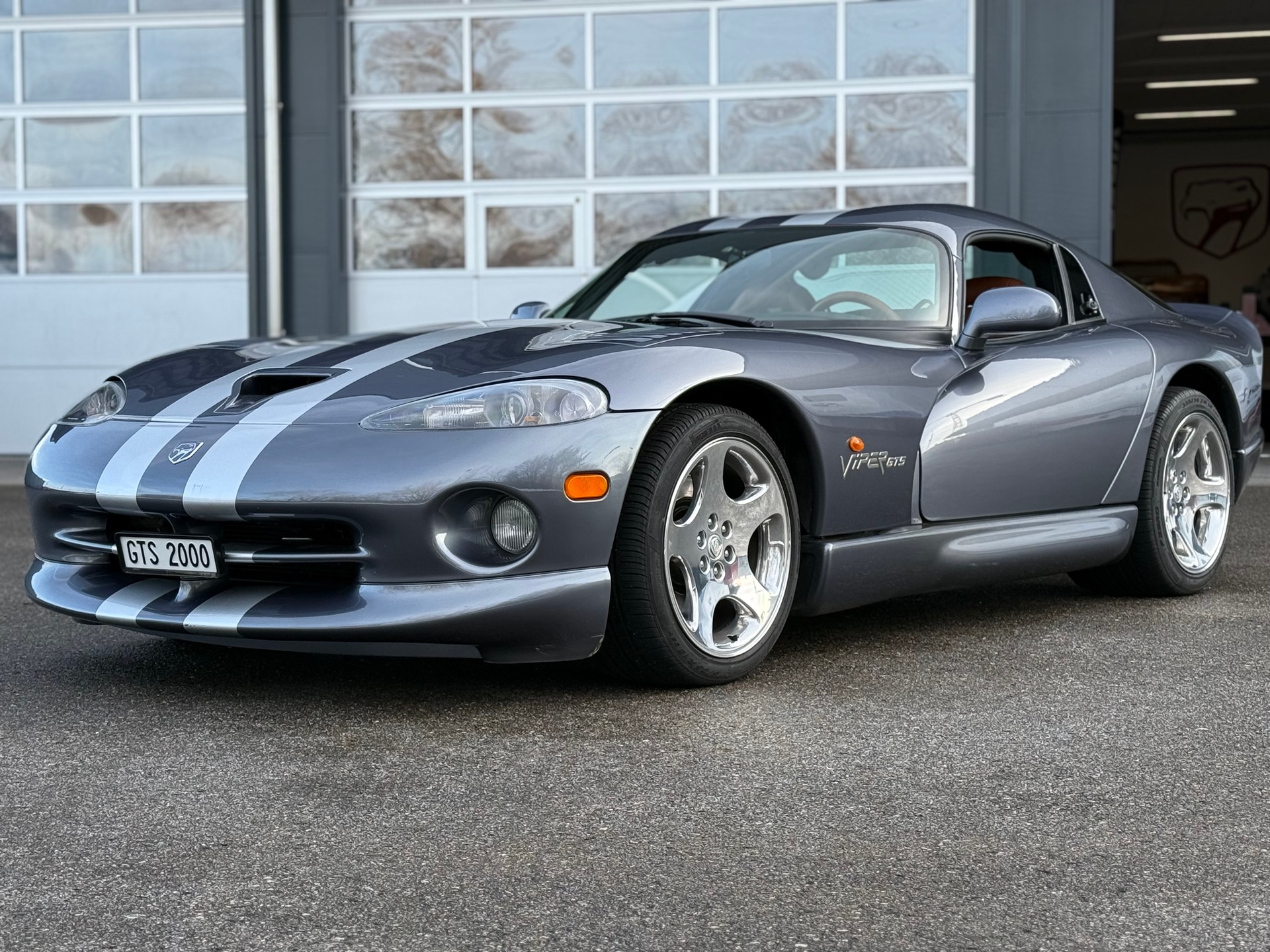 DODGE GTS