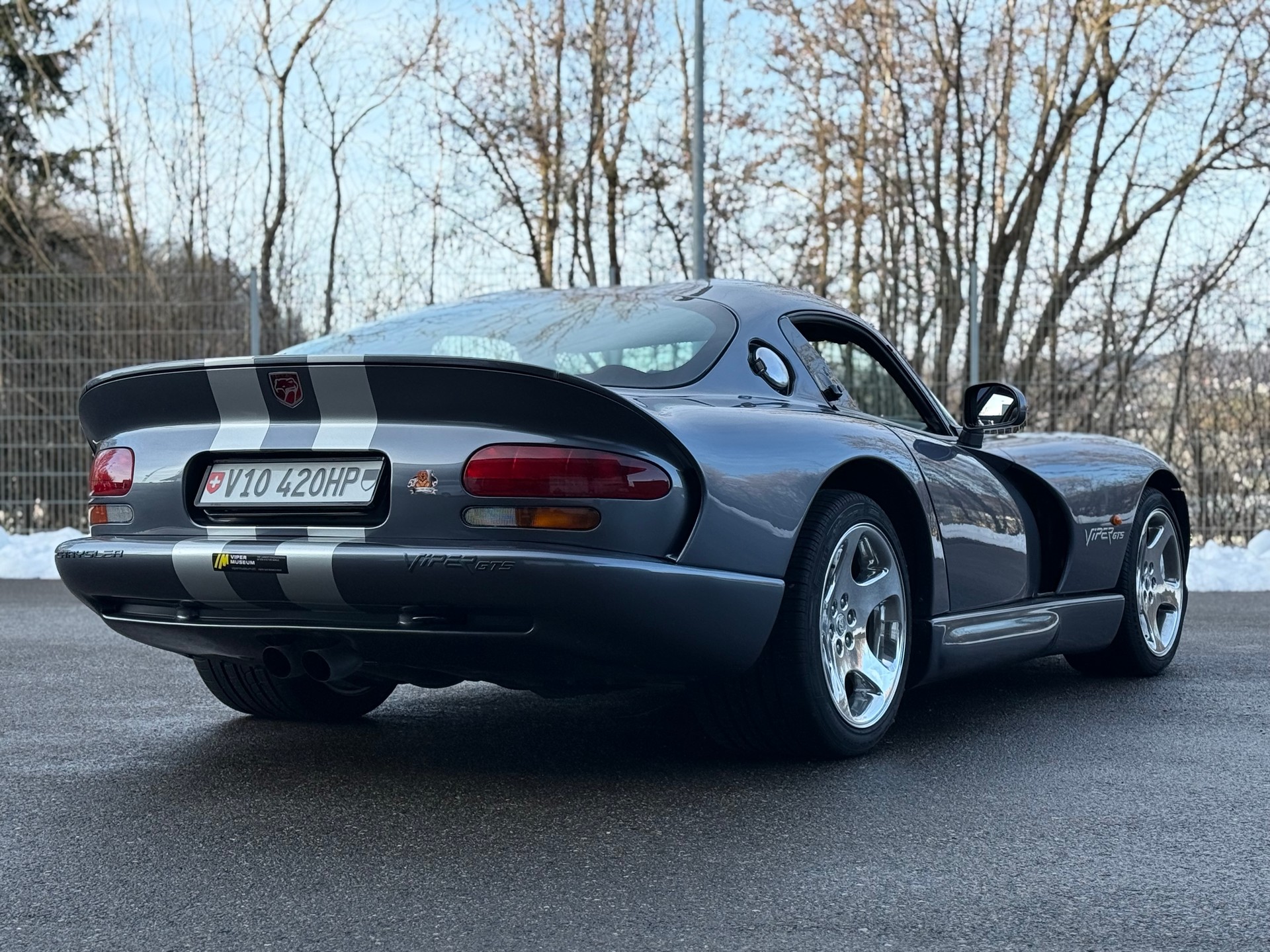 DODGE GTS-image-3
