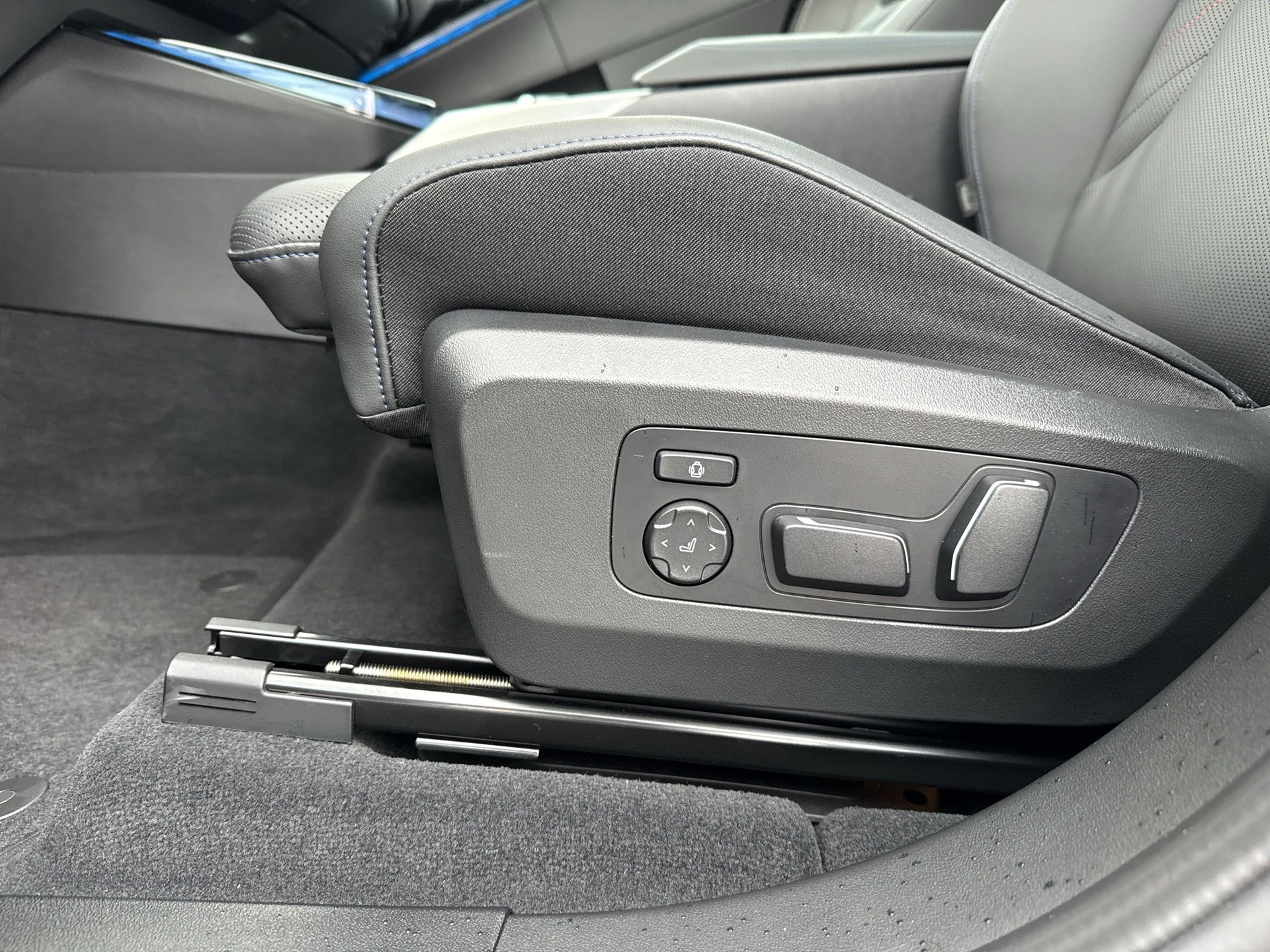 BMW X3 xDrive 20 48V M Sport-image-18