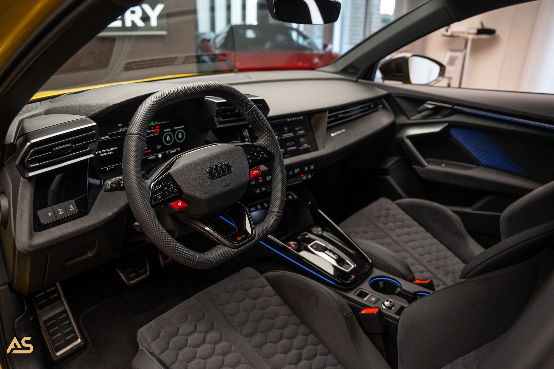 AUDI RS3 Sportback 2.5 TSI Facelift *PHYTONGELB* UNIKAT | KERAMIK-BREMSEN | FULL-CARBON | R8-SCHALENSITZE | GARANTIE 5J. | 290 KMH-image-11