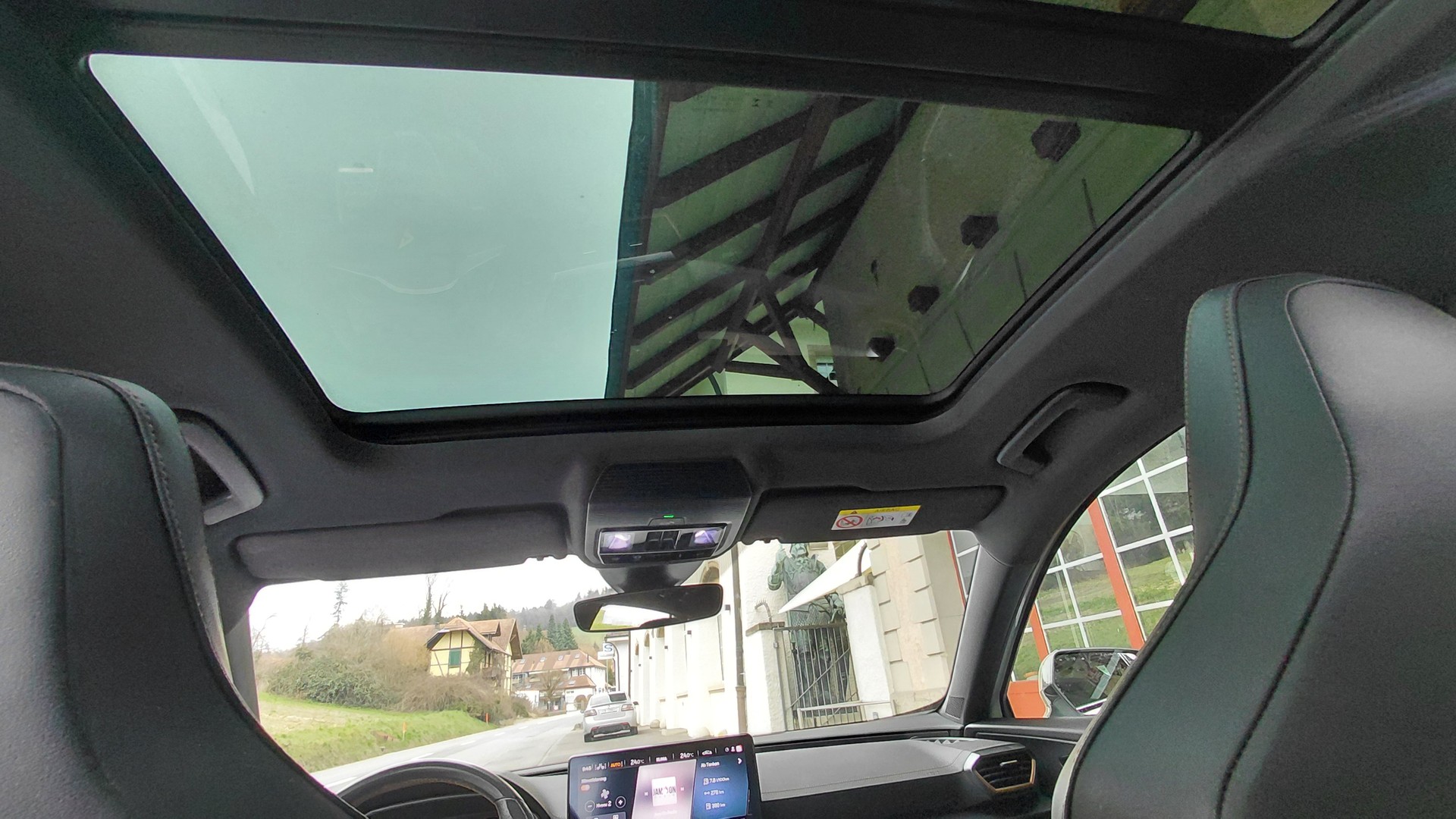 CUPRA Formentor 2.0TSI VZ DSG-image-15