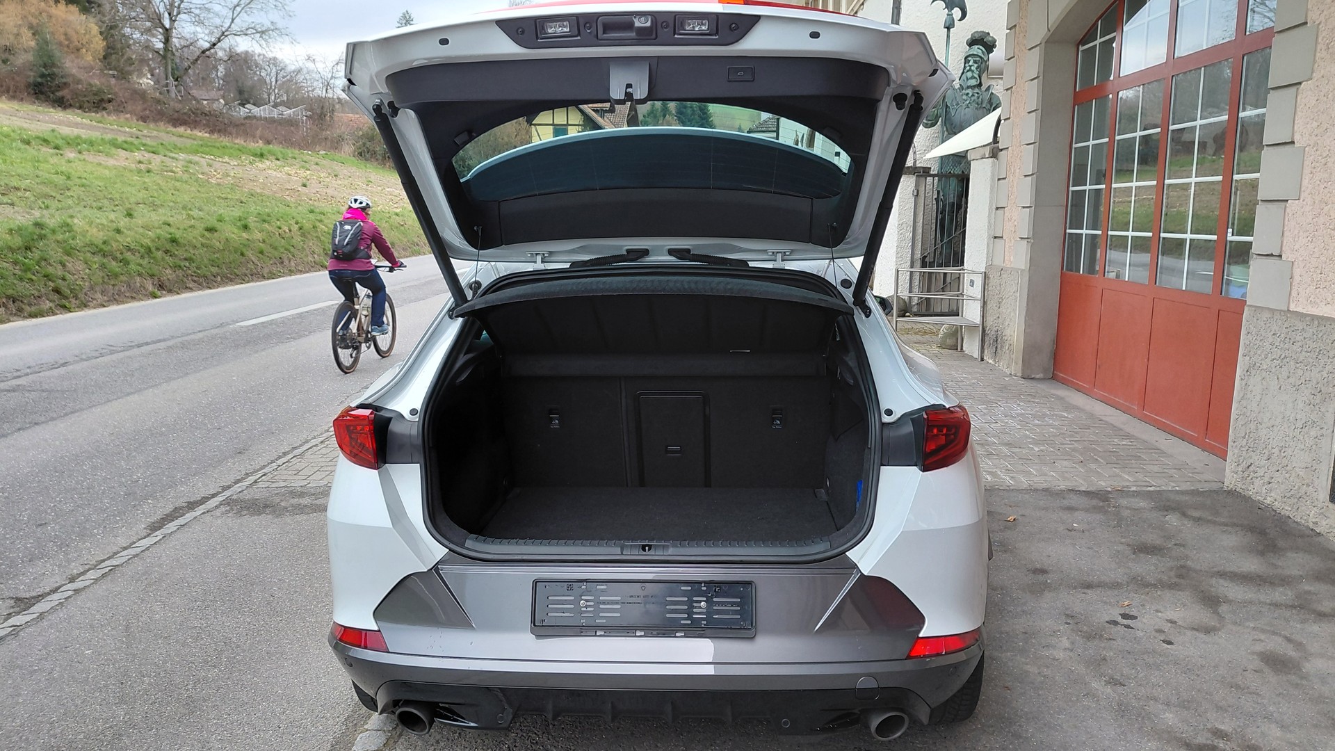CUPRA Formentor 2.0TSI VZ DSG-image-7