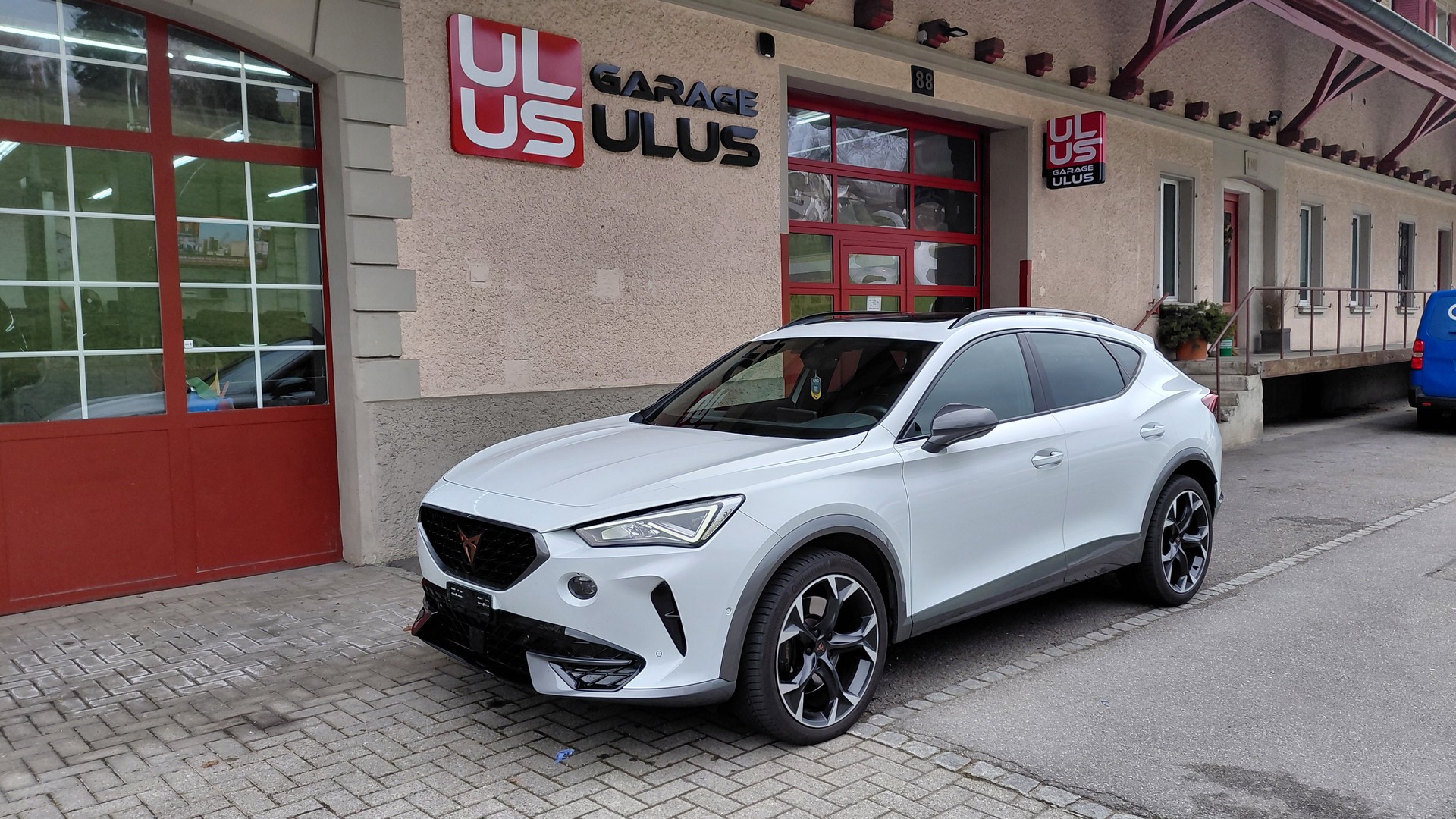 CUPRA Formentor 2.0TSI VZ DSG-image-1