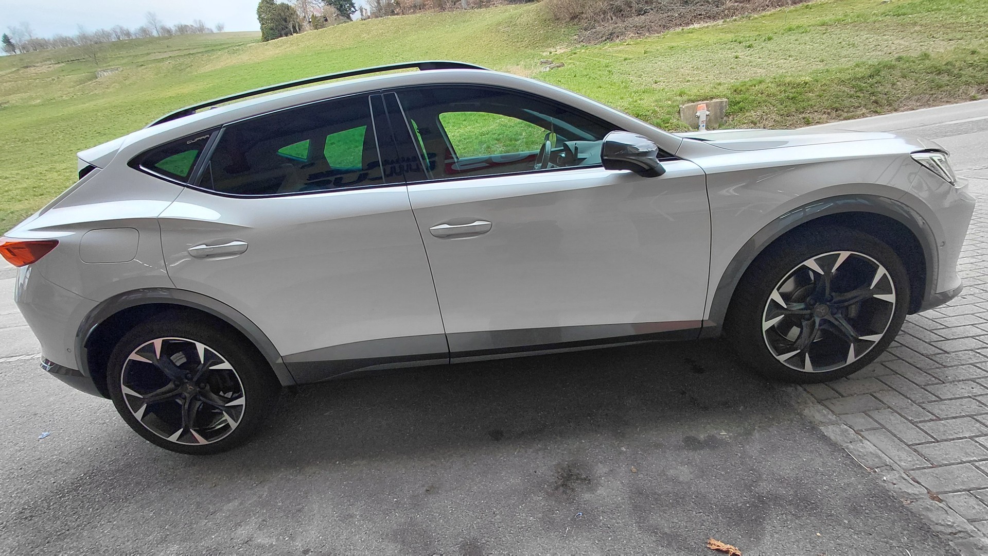 CUPRA Formentor 2.0TSI VZ DSG-image-4